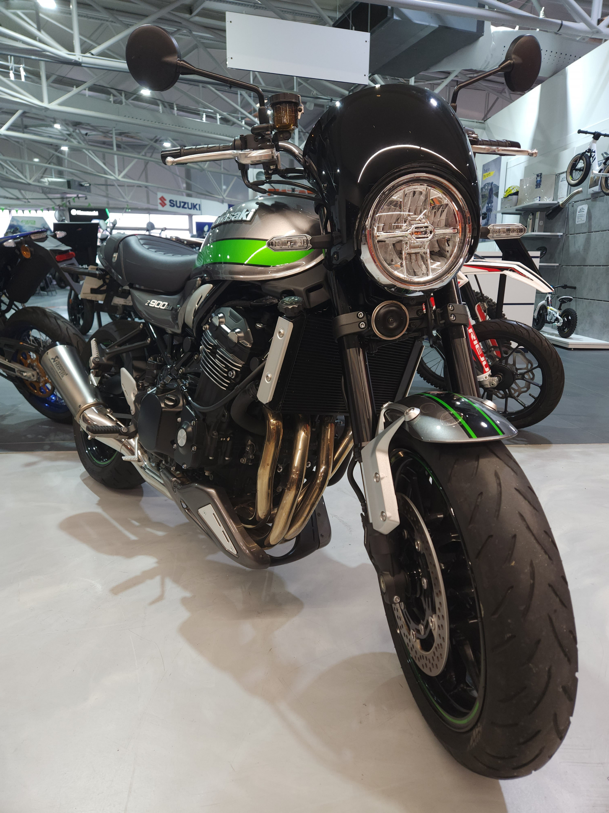 KAWASAKI Z 900 RS