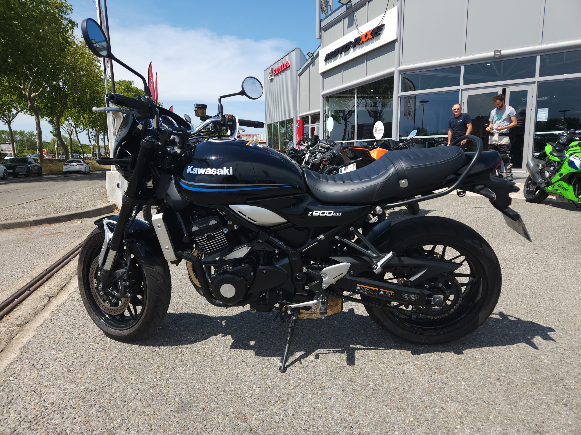 KAWASAKI Z 900