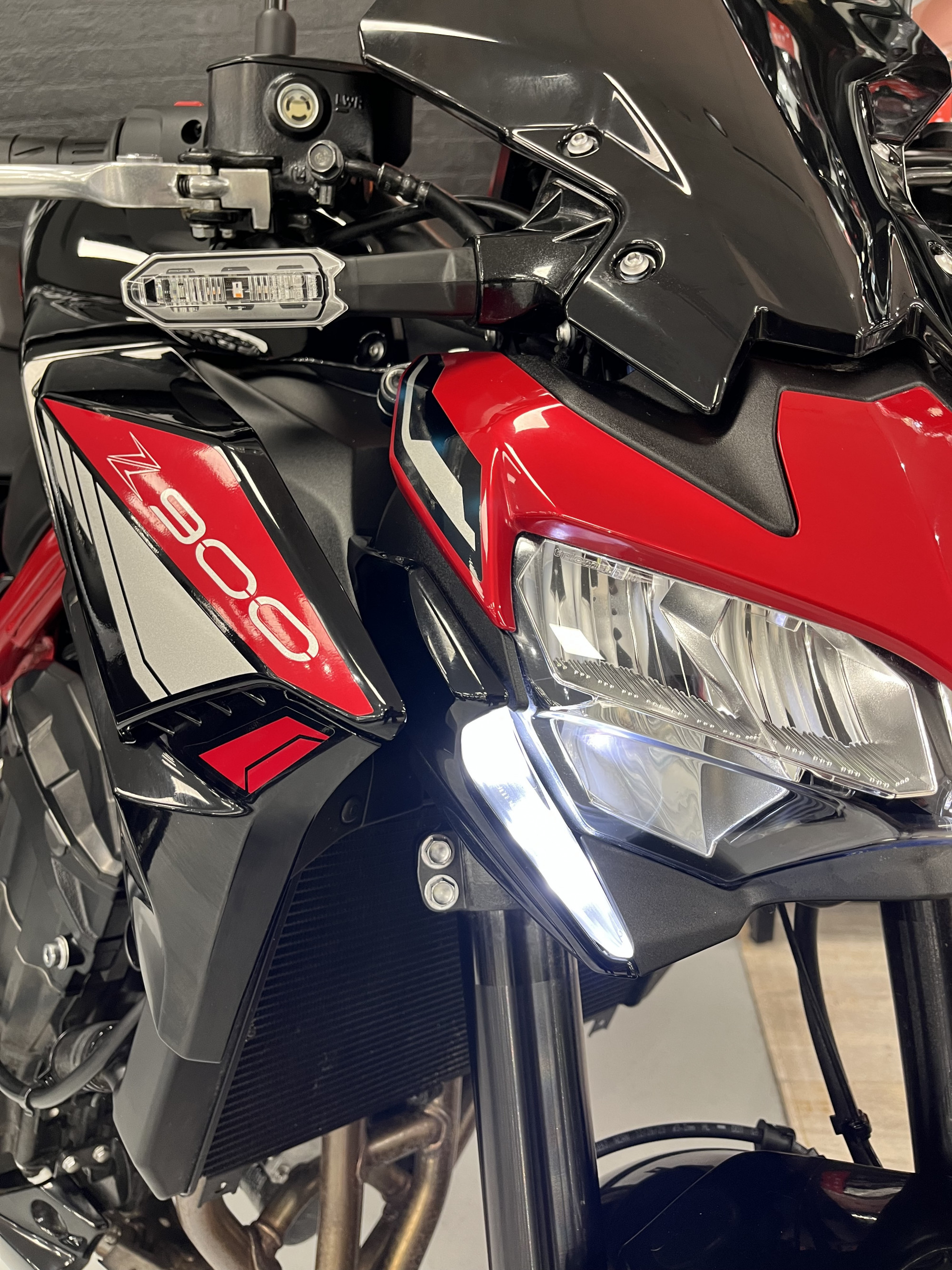 KAWASAKI Z 900