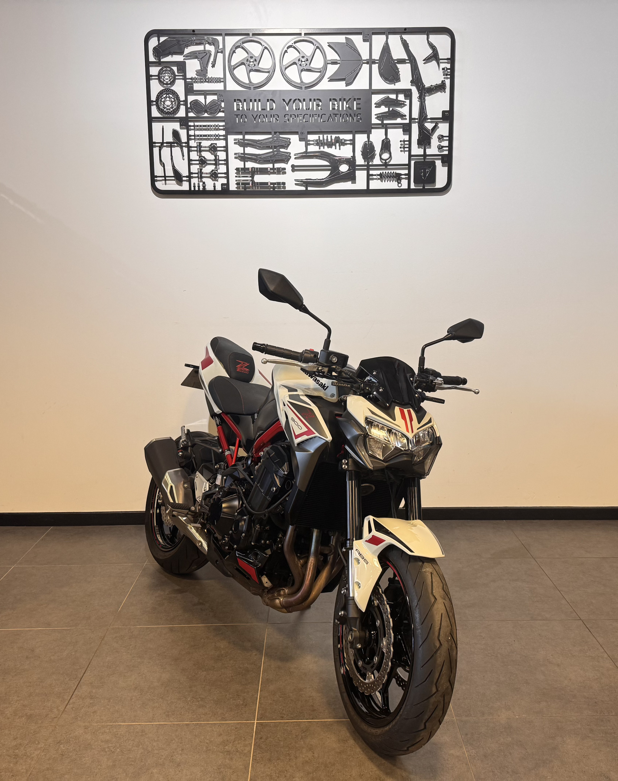 KAWASAKI Z 900