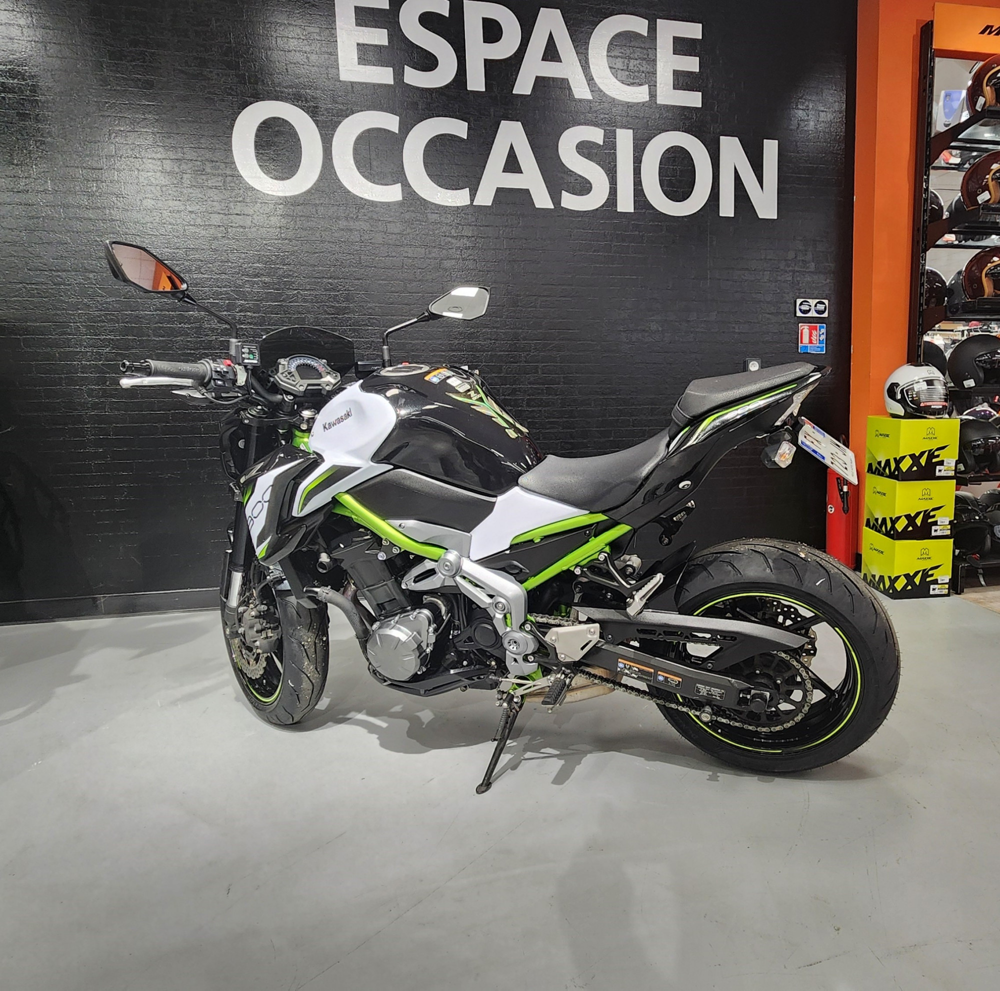 KAWASAKI Z 900