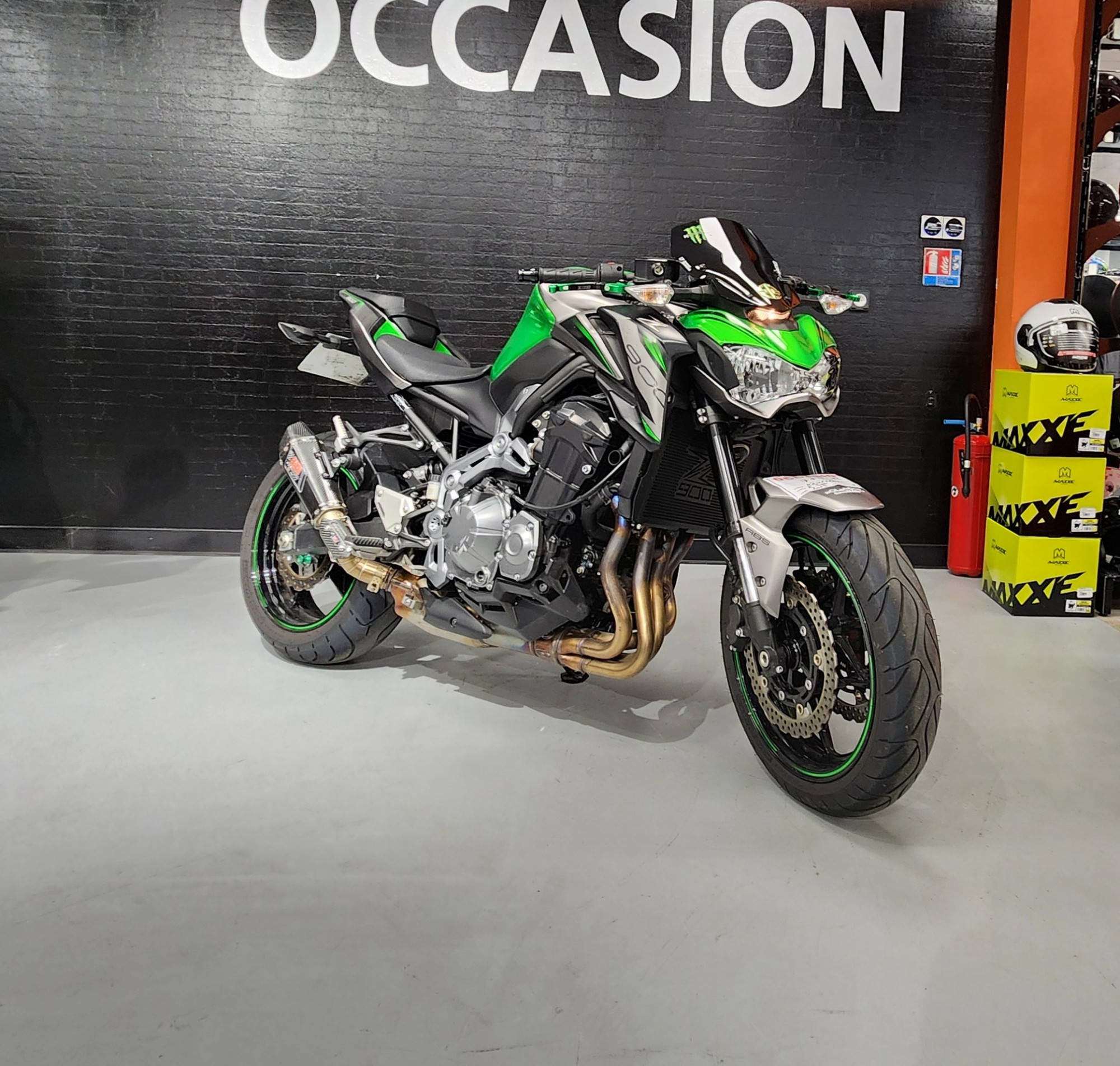 KAWASAKI Z 900