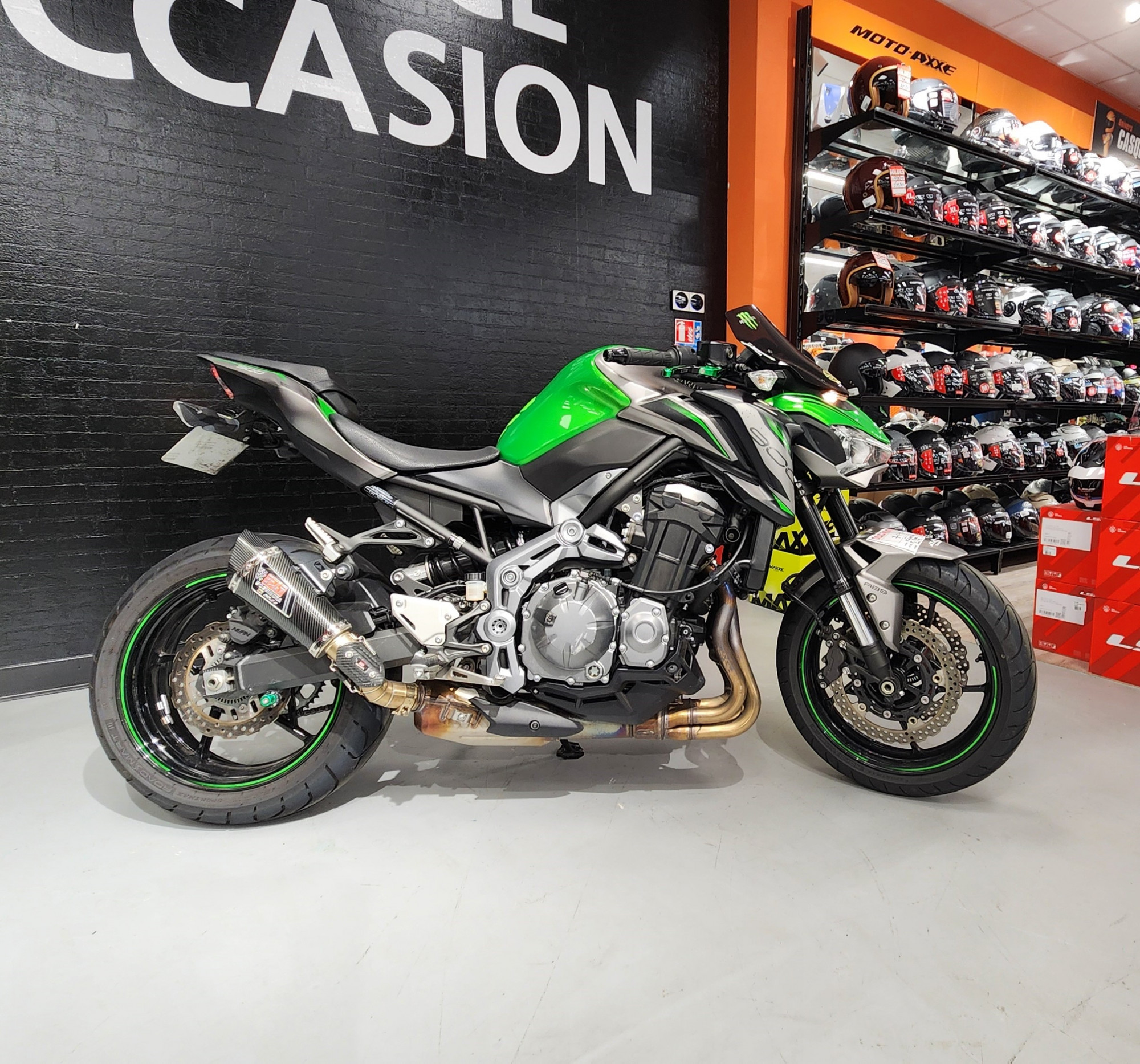 KAWASAKI Z 900