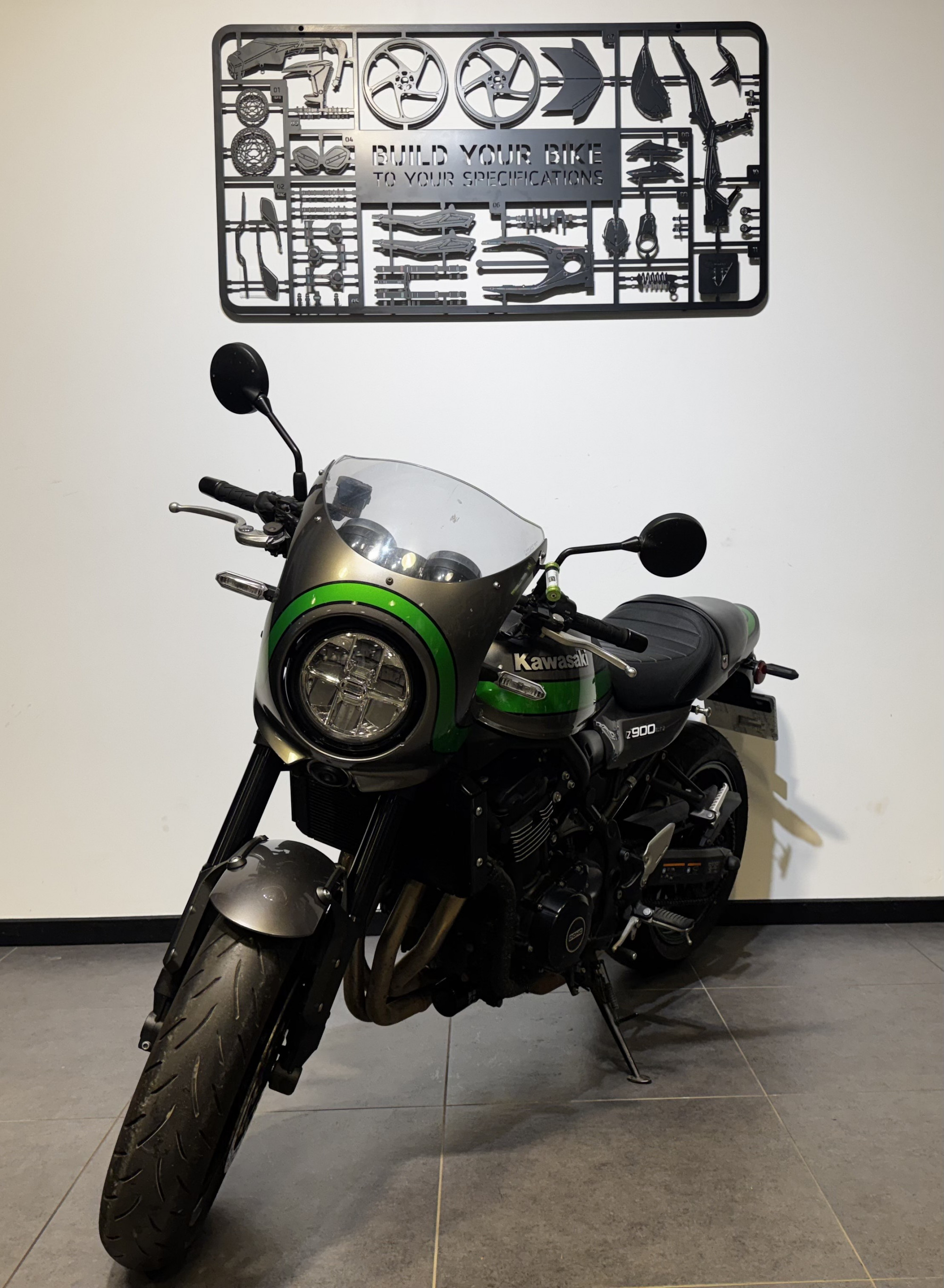 KAWASAKI Z 900