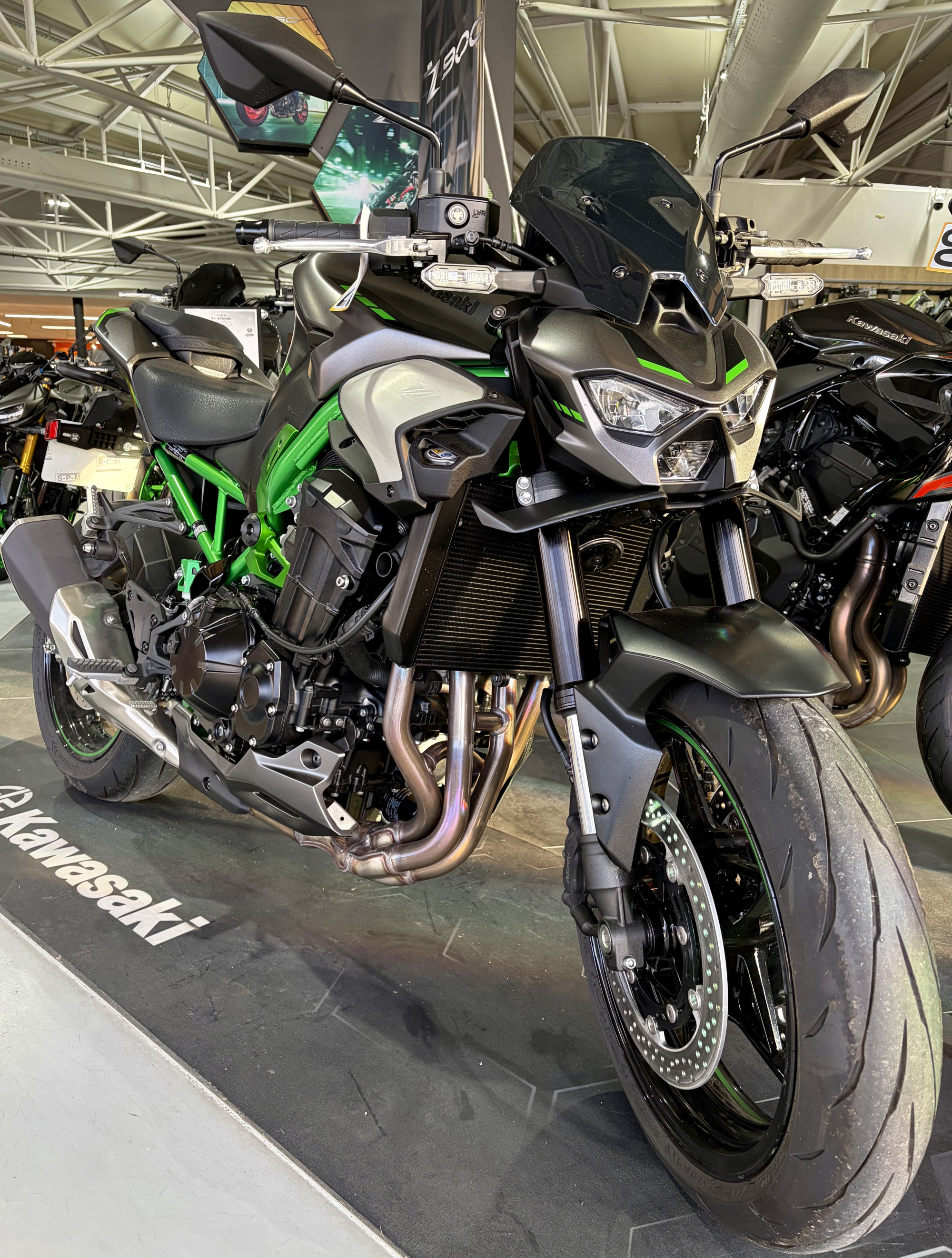 KAWASAKI Z 900