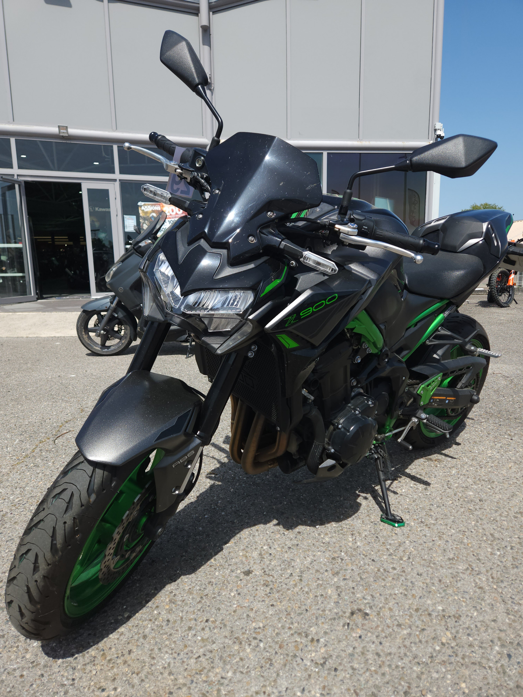 KAWASAKI Z 900