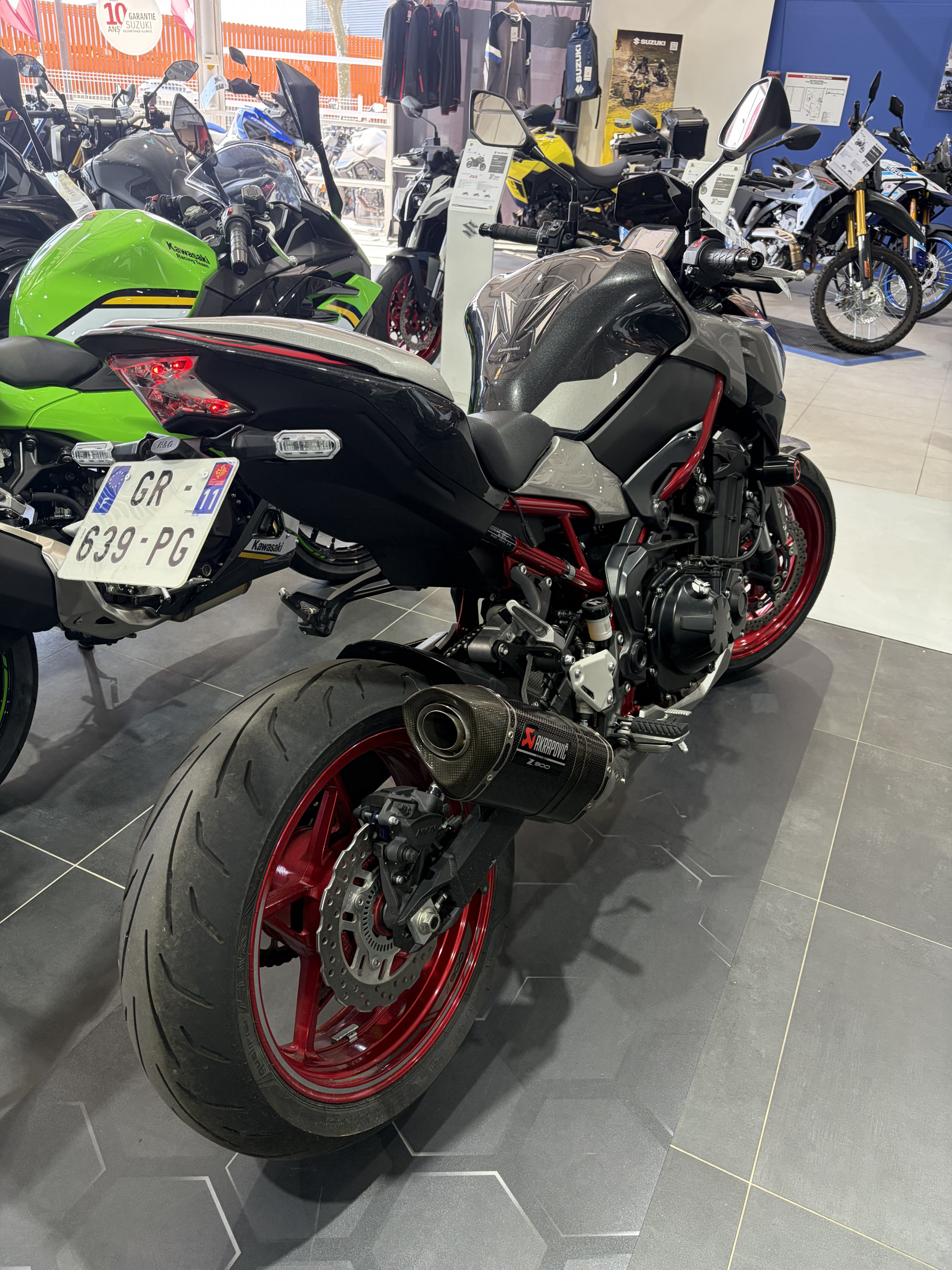 KAWASAKI Z 900