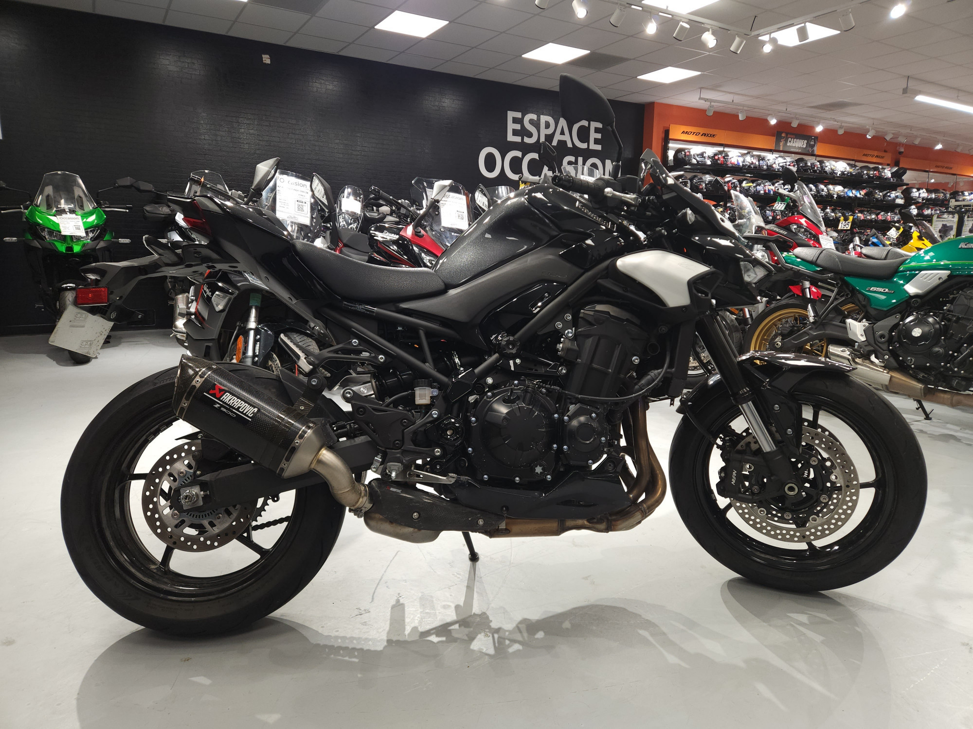 KAWASAKI Z 900
