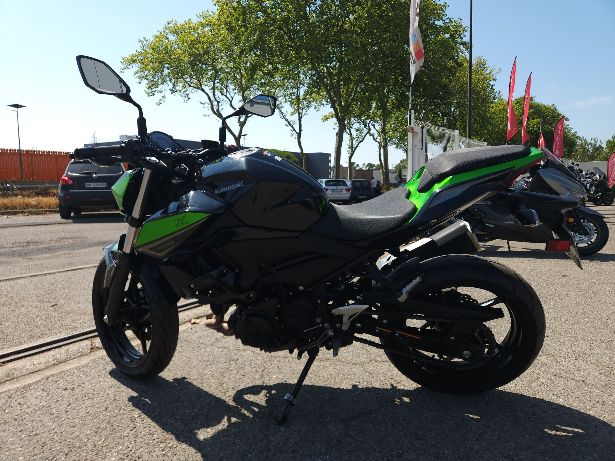 KAWASAKI Z400