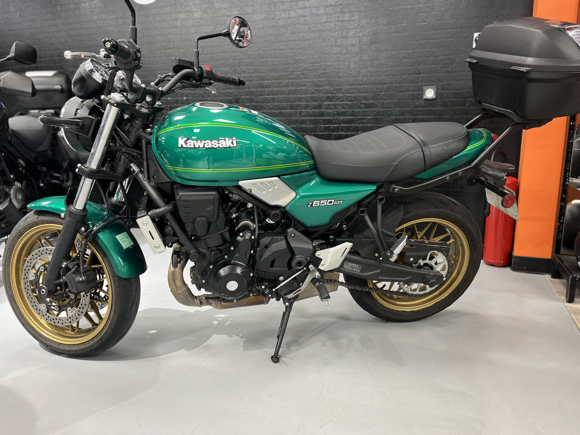 KAWASAKI Z 650