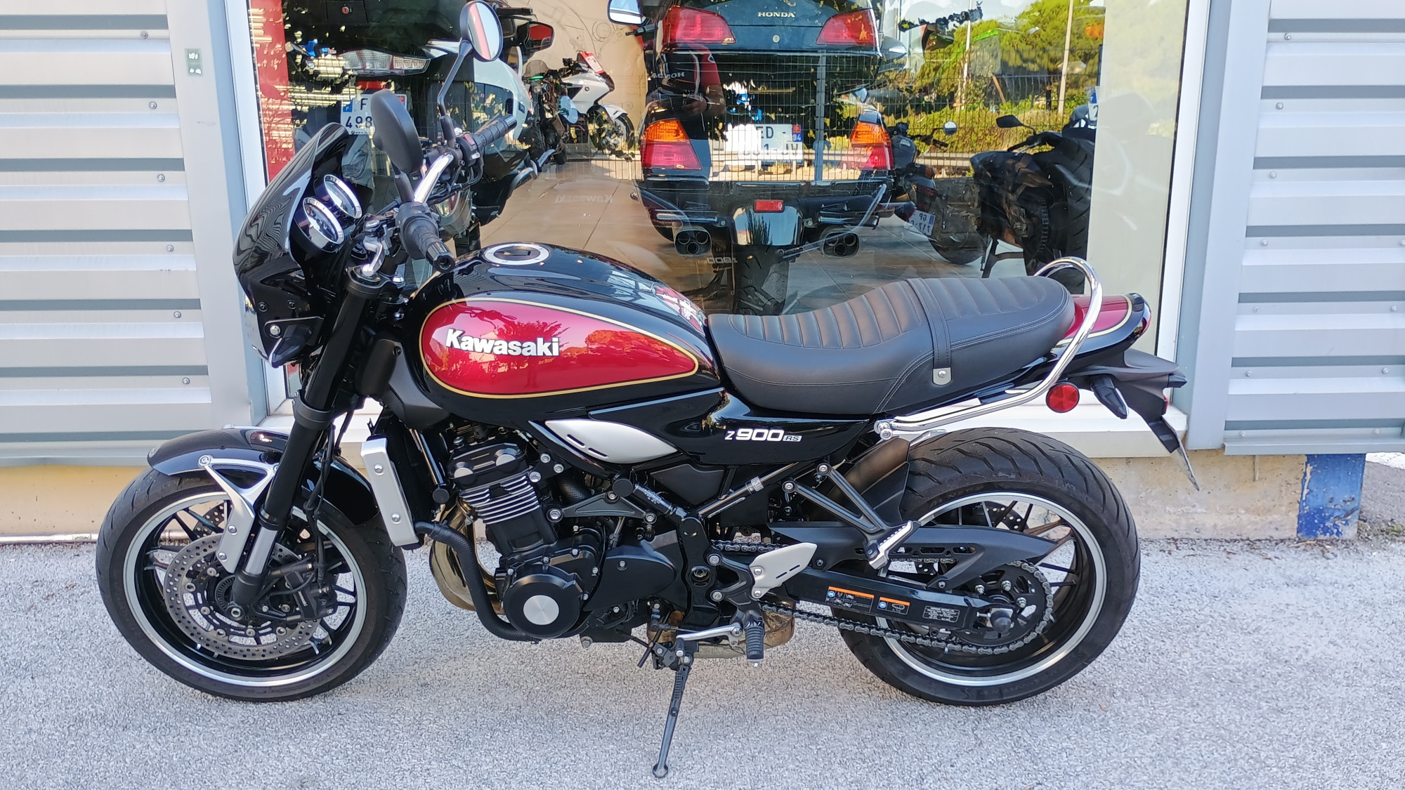 KAWASAKI Z900RS