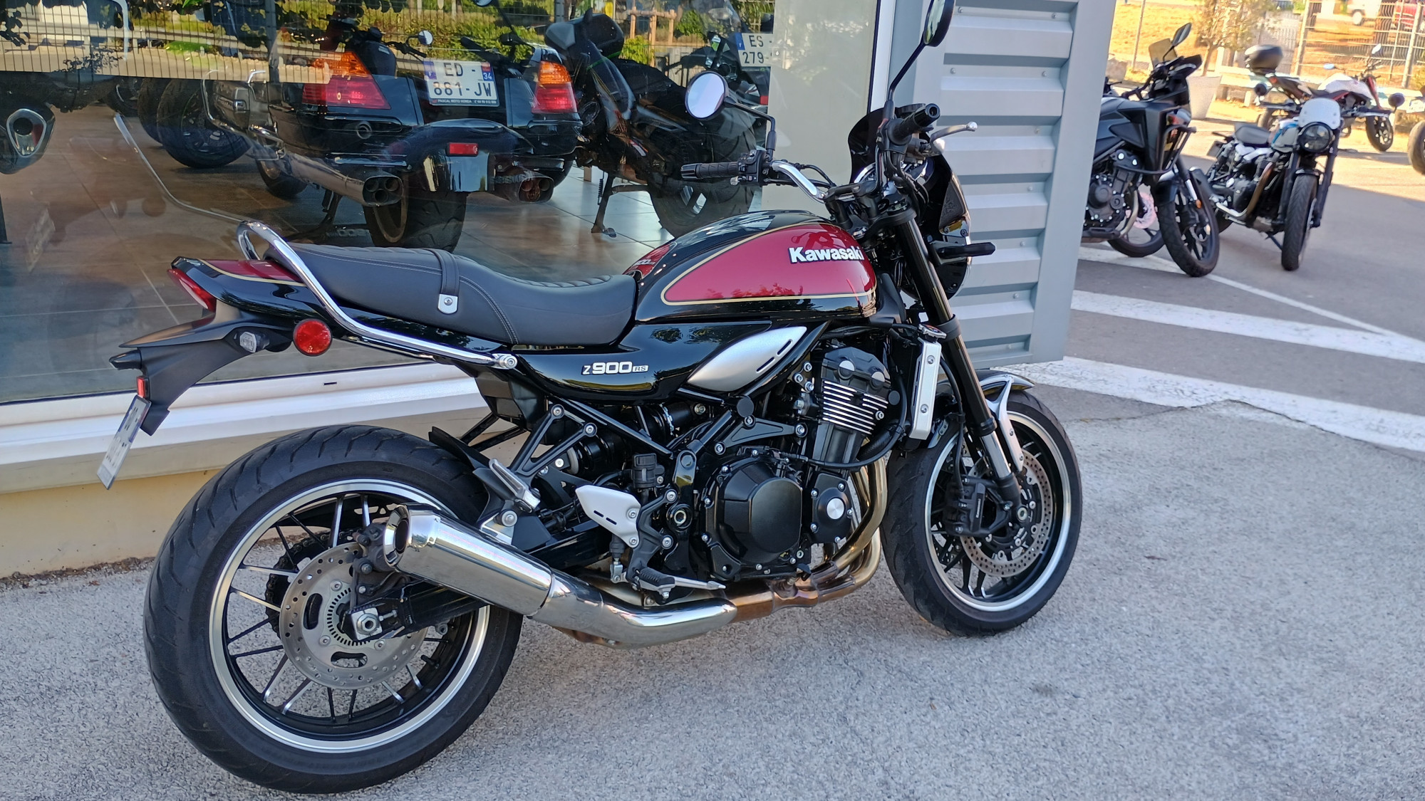 KAWASAKI Z900RS