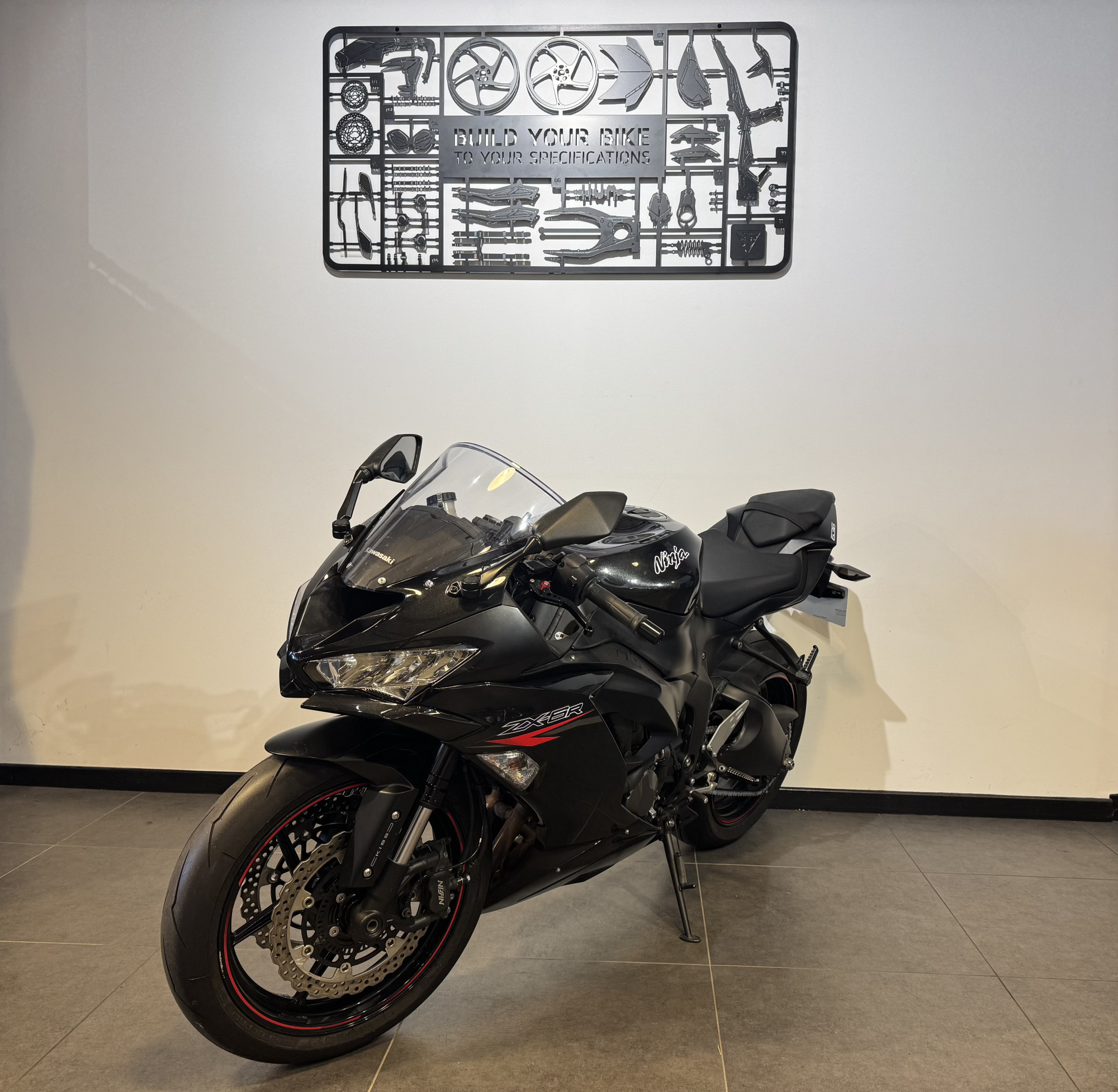 KAWASAKI ZX-6R 636