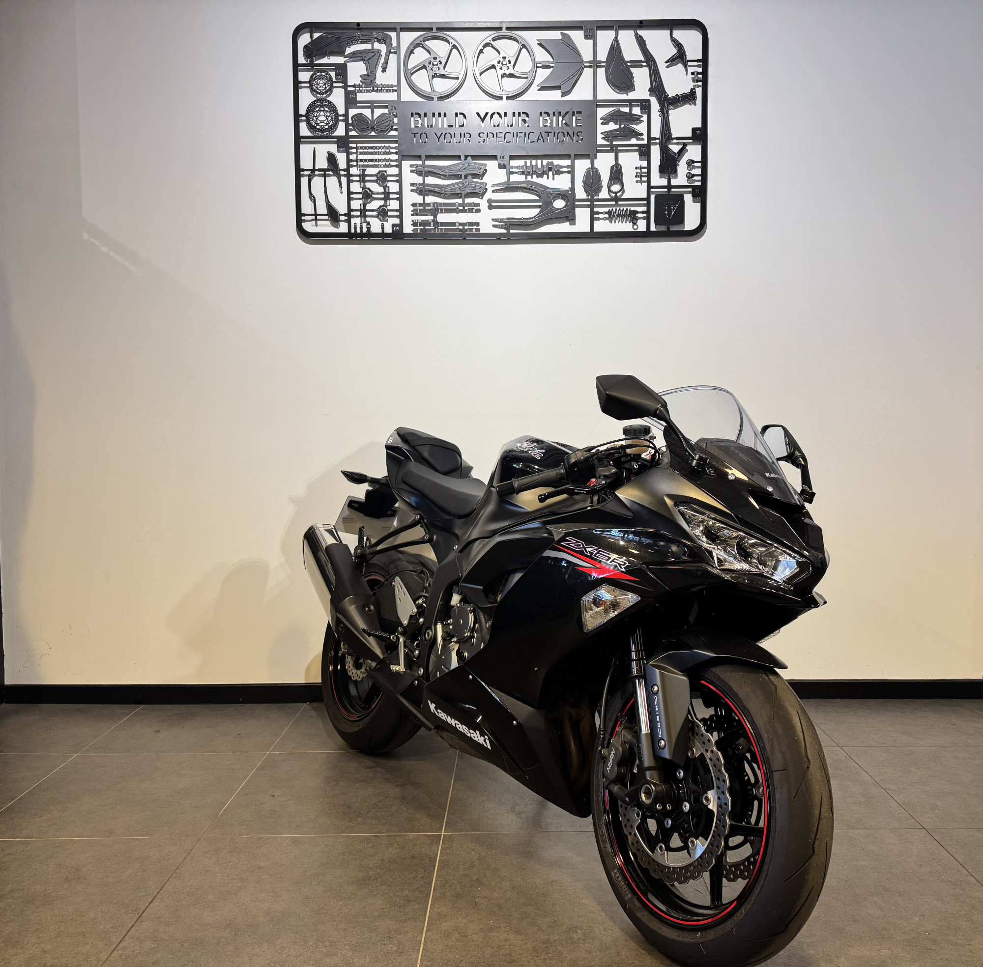 KAWASAKI ZX-6R 636