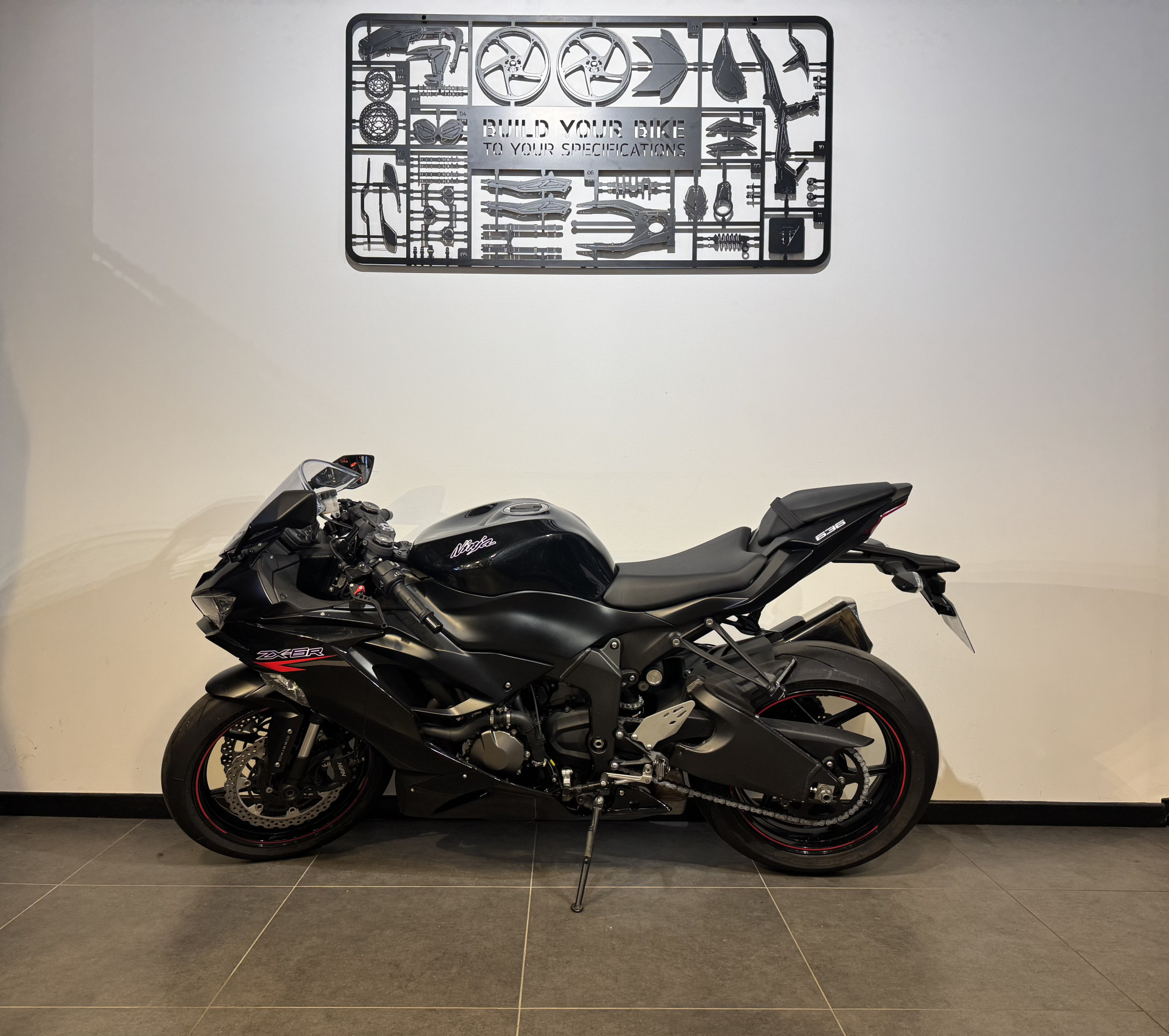 KAWASAKI ZX-6R 636