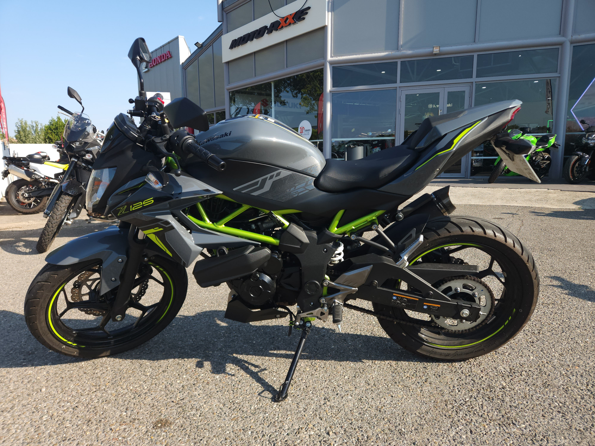 KAWASAKI Z-125