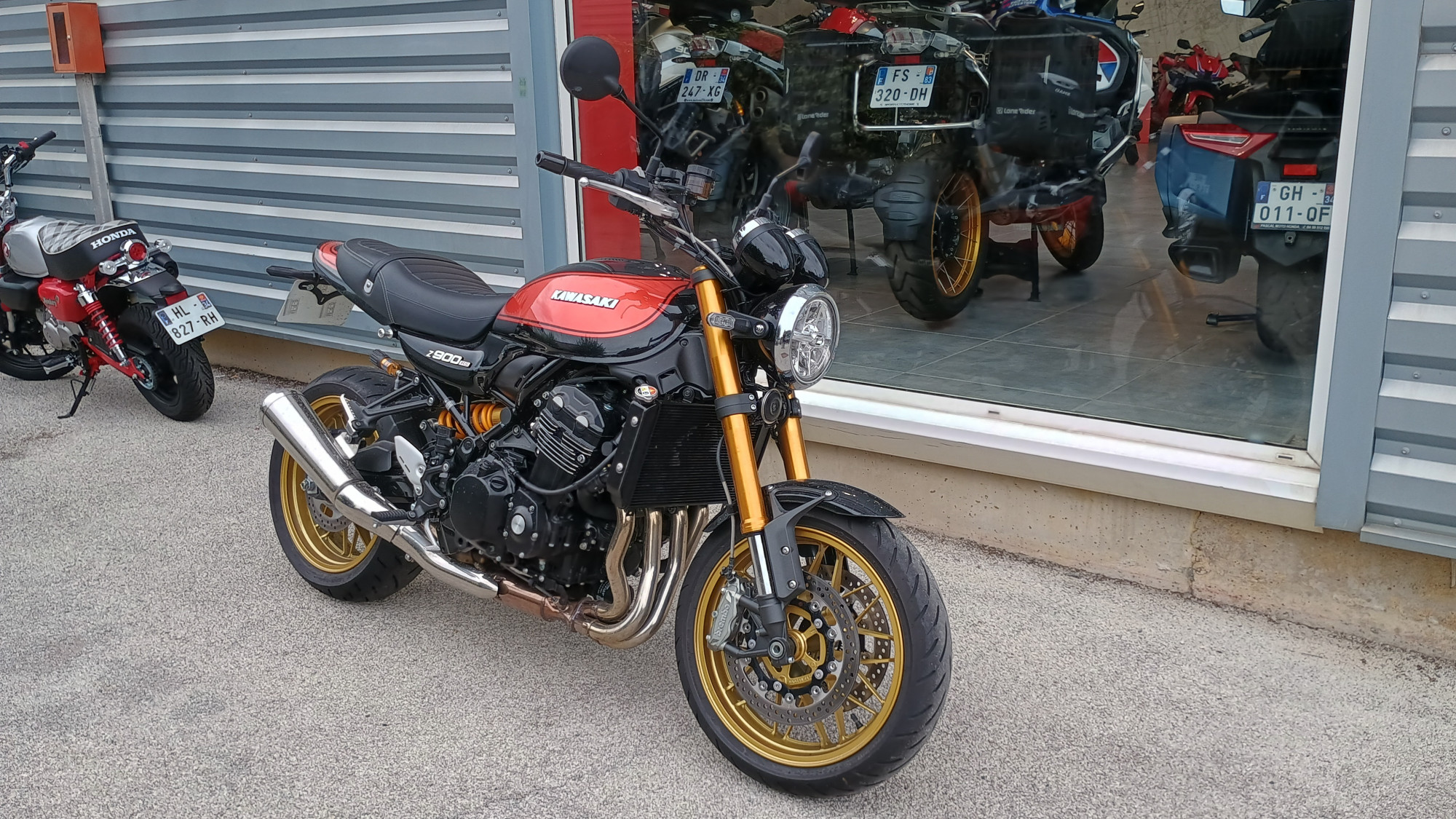 KAWASAKI Z 900