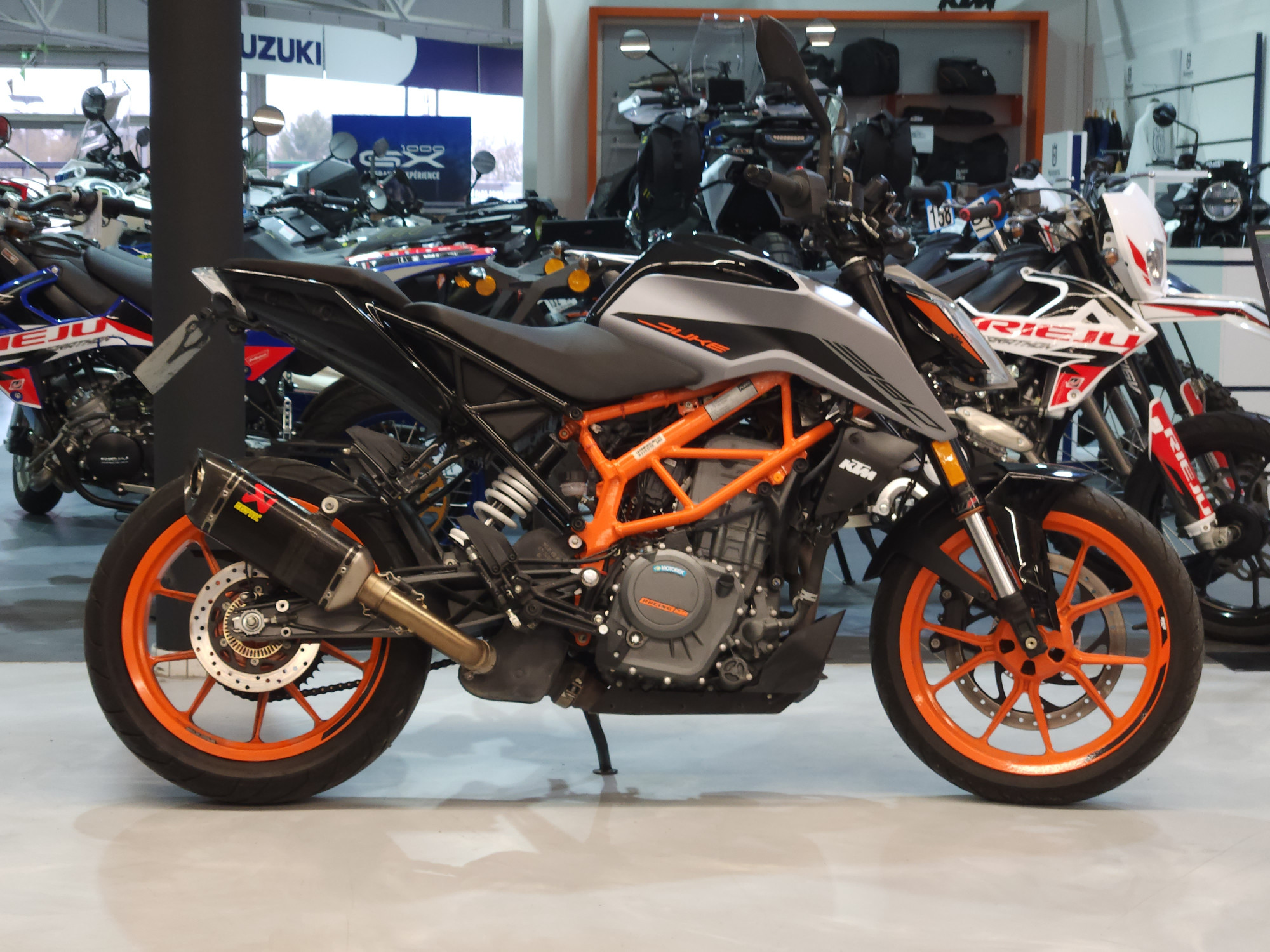 KTM 390 DUKE