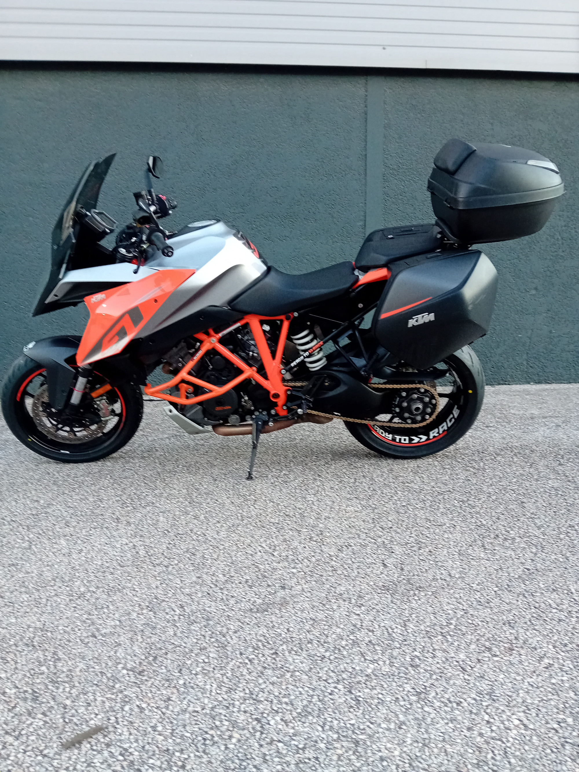 KTM 1290 SUPER DUKE GT