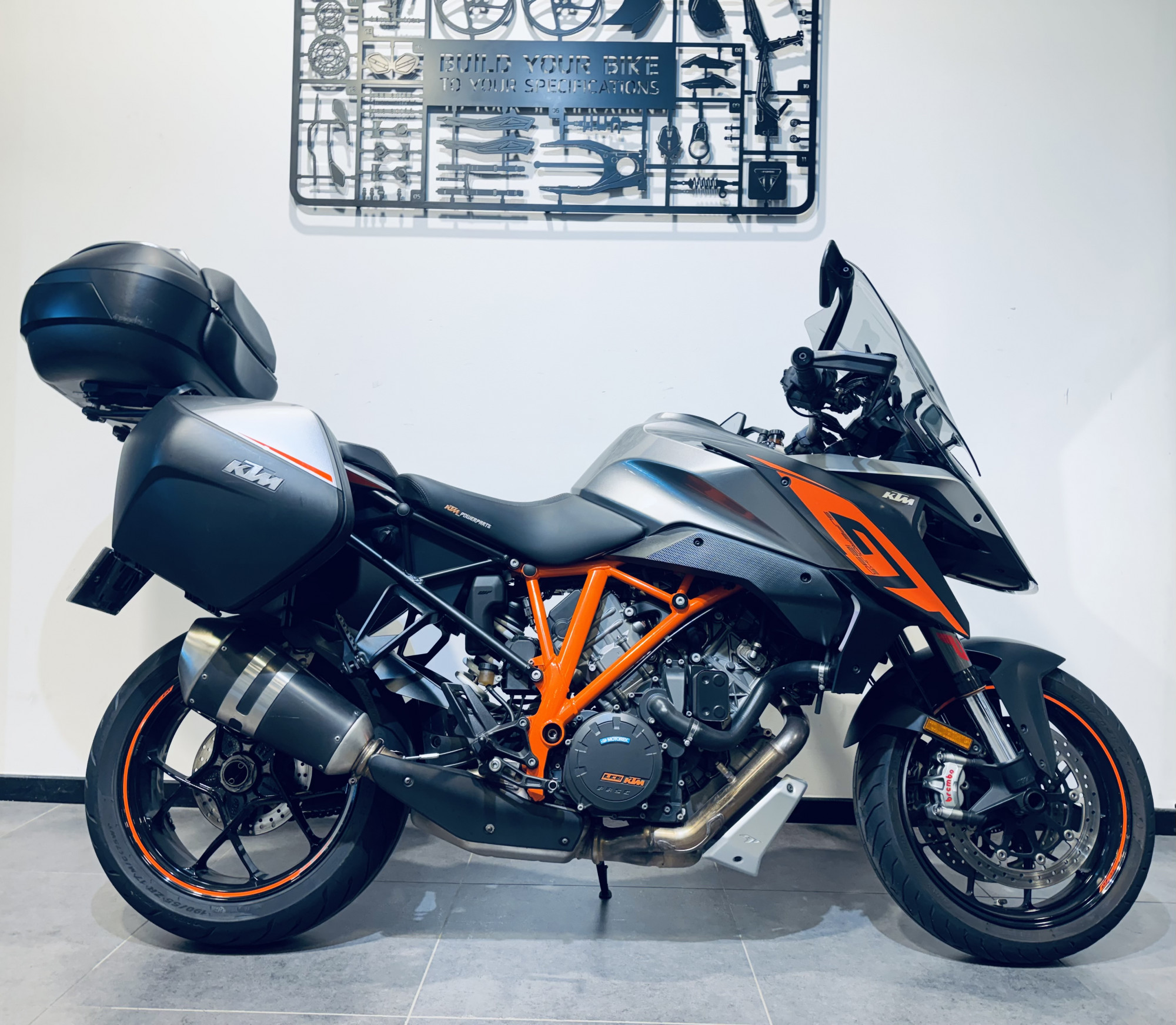 KTM 1290 SUPER DUKE GT