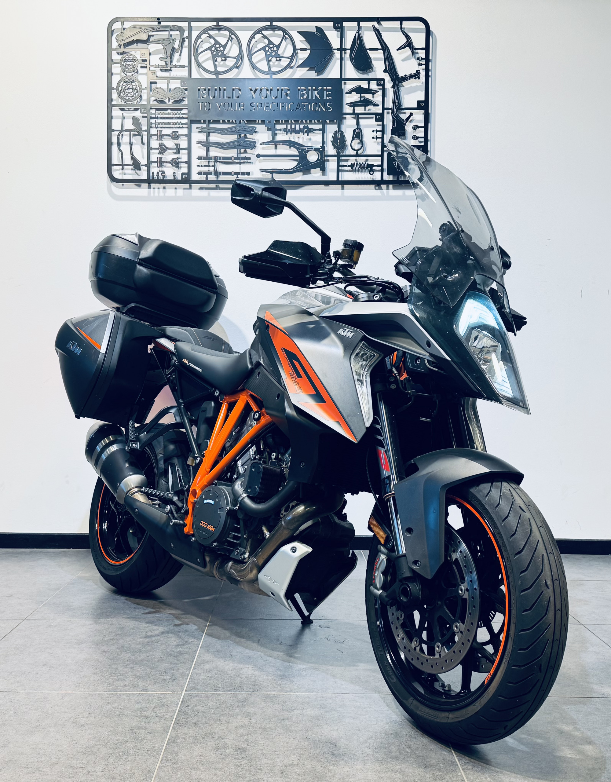 KTM 1290 SUPER DUKE GT