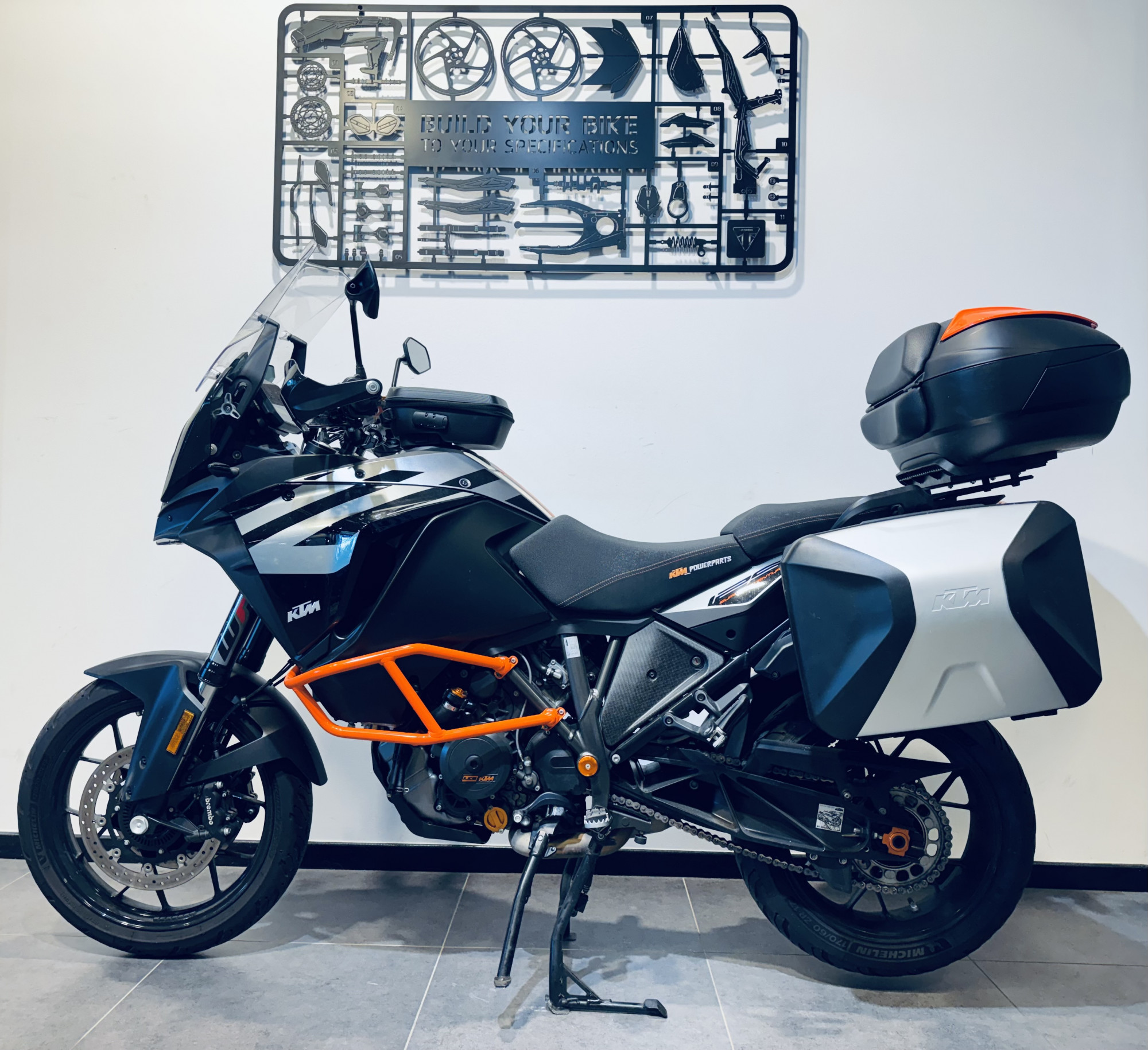 KTM 1290 SUPER DUKE GT