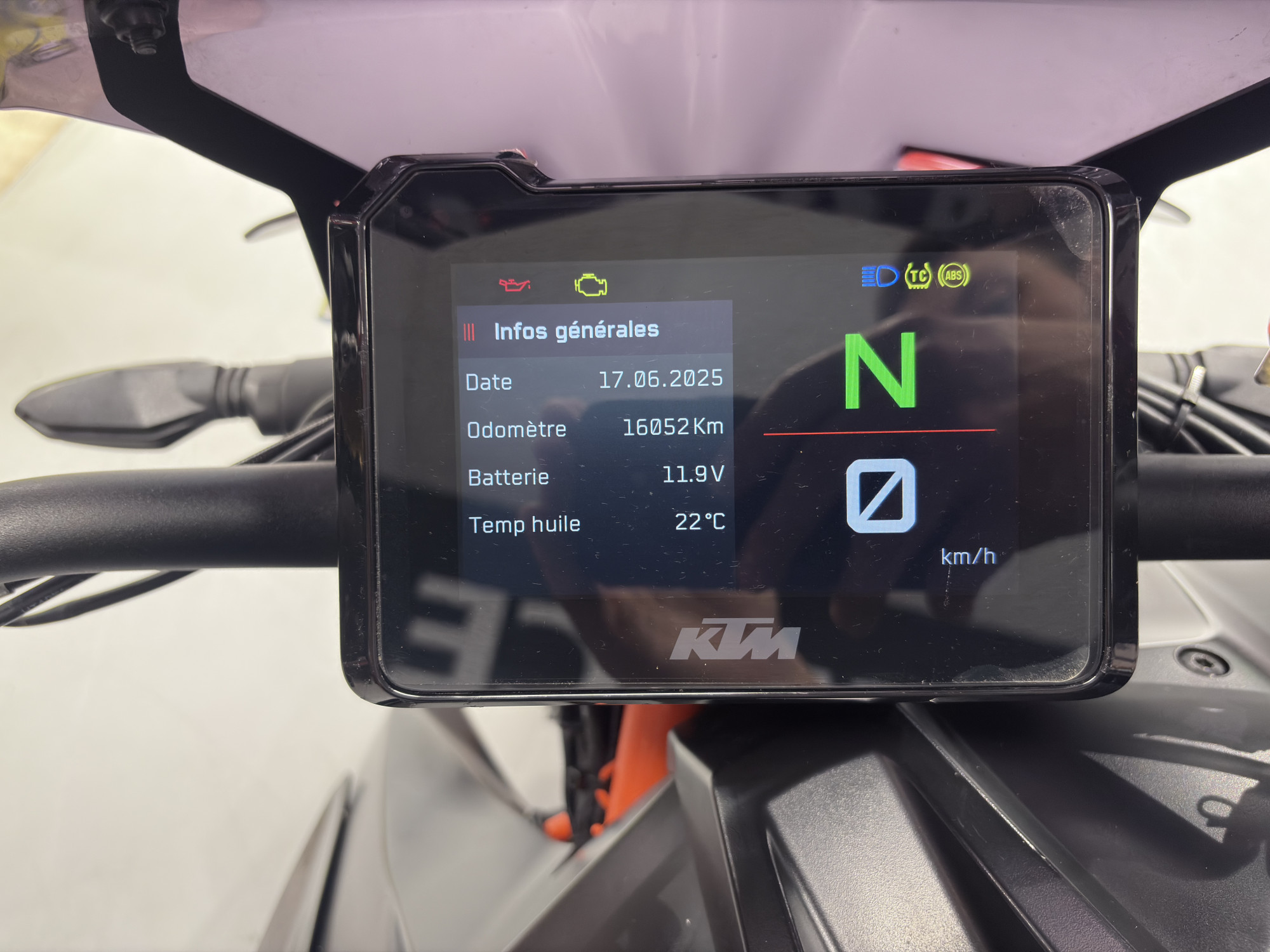 KTM 1290 SUPER DUKE R