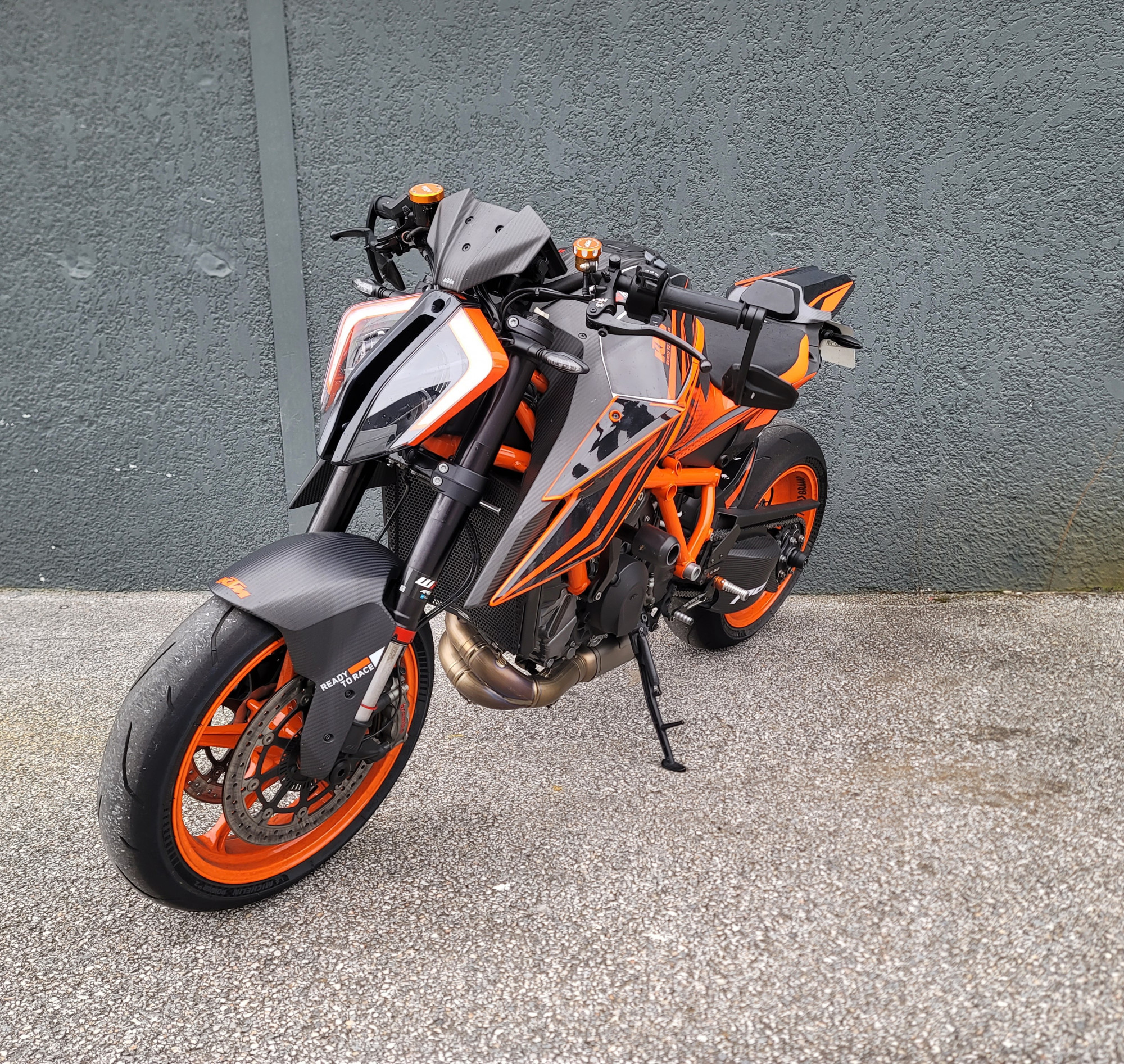 KTM 1290 SUPER DUKE R