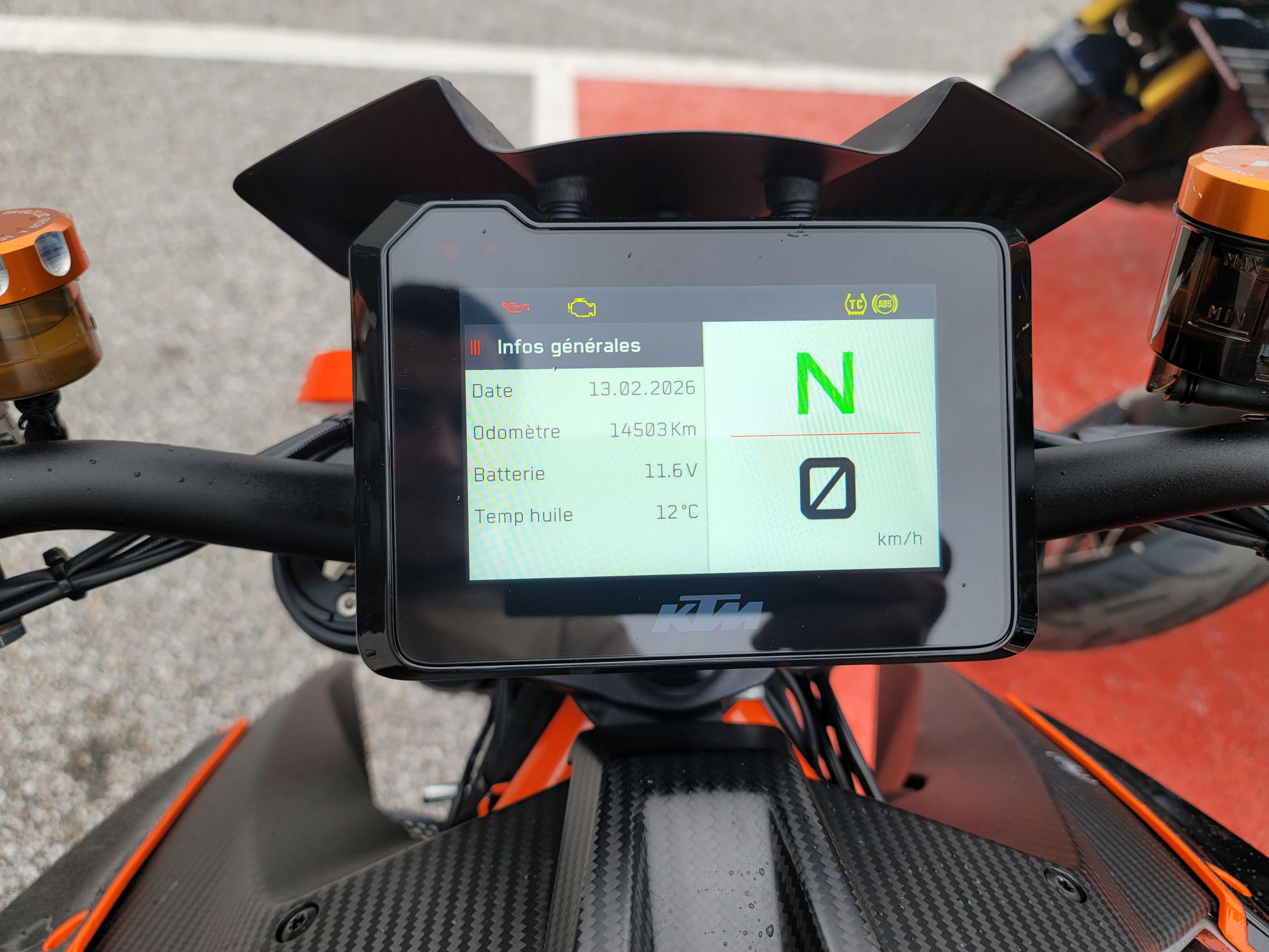 KTM 1290 SUPER DUKE R