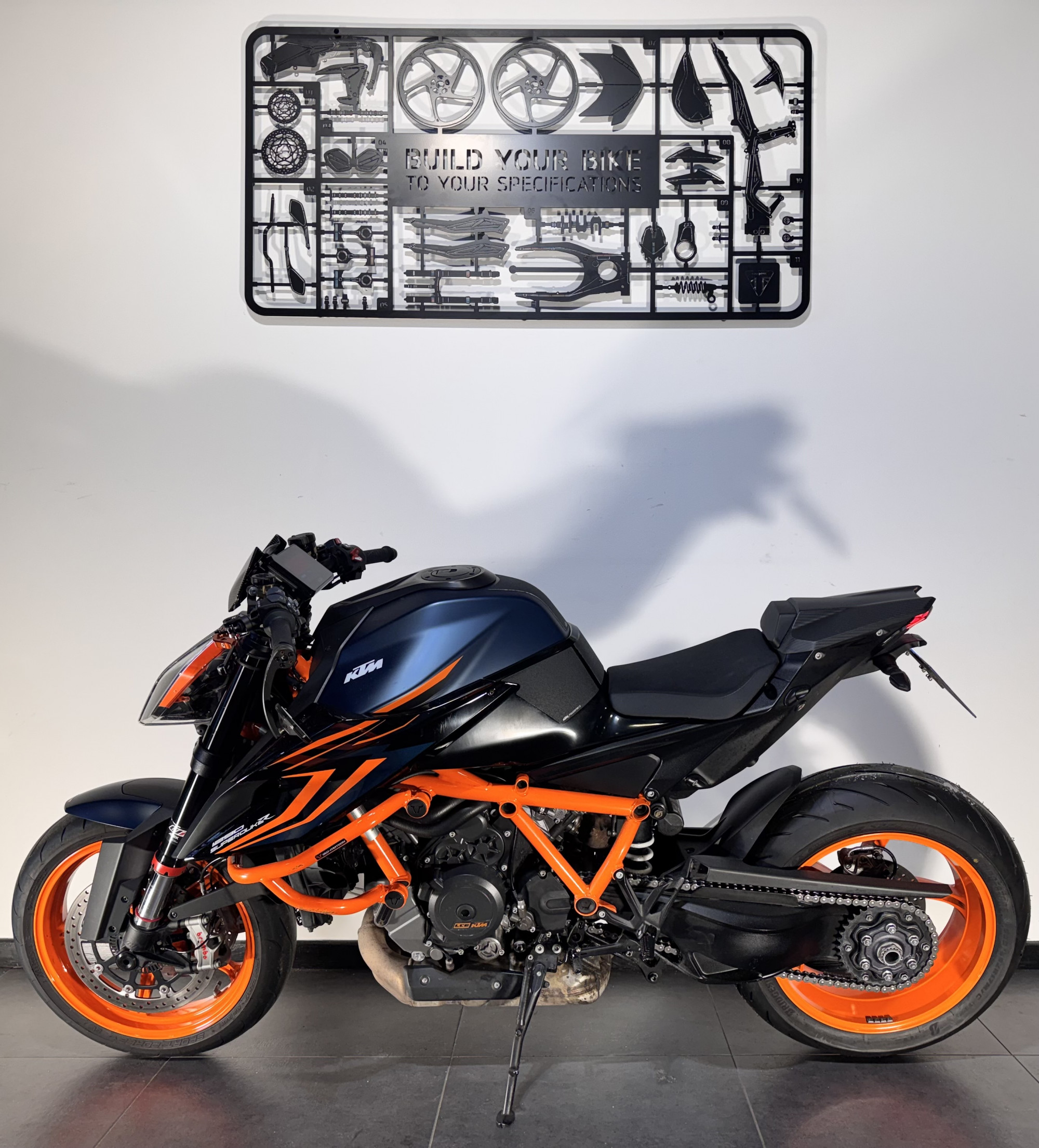 KTM 1290 SUPER DUKE R