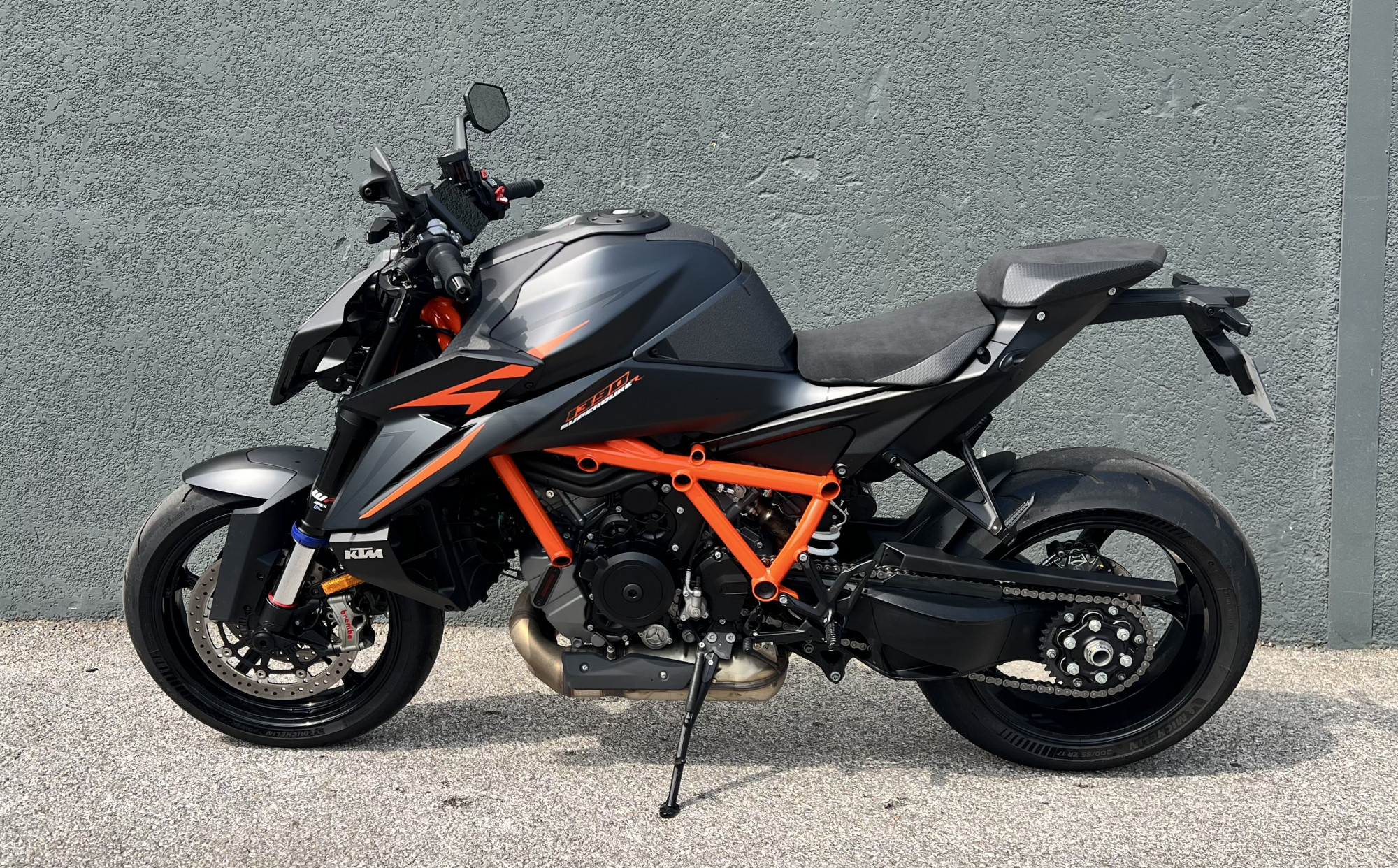 KTM 1390 SUPER DUKE R EVO