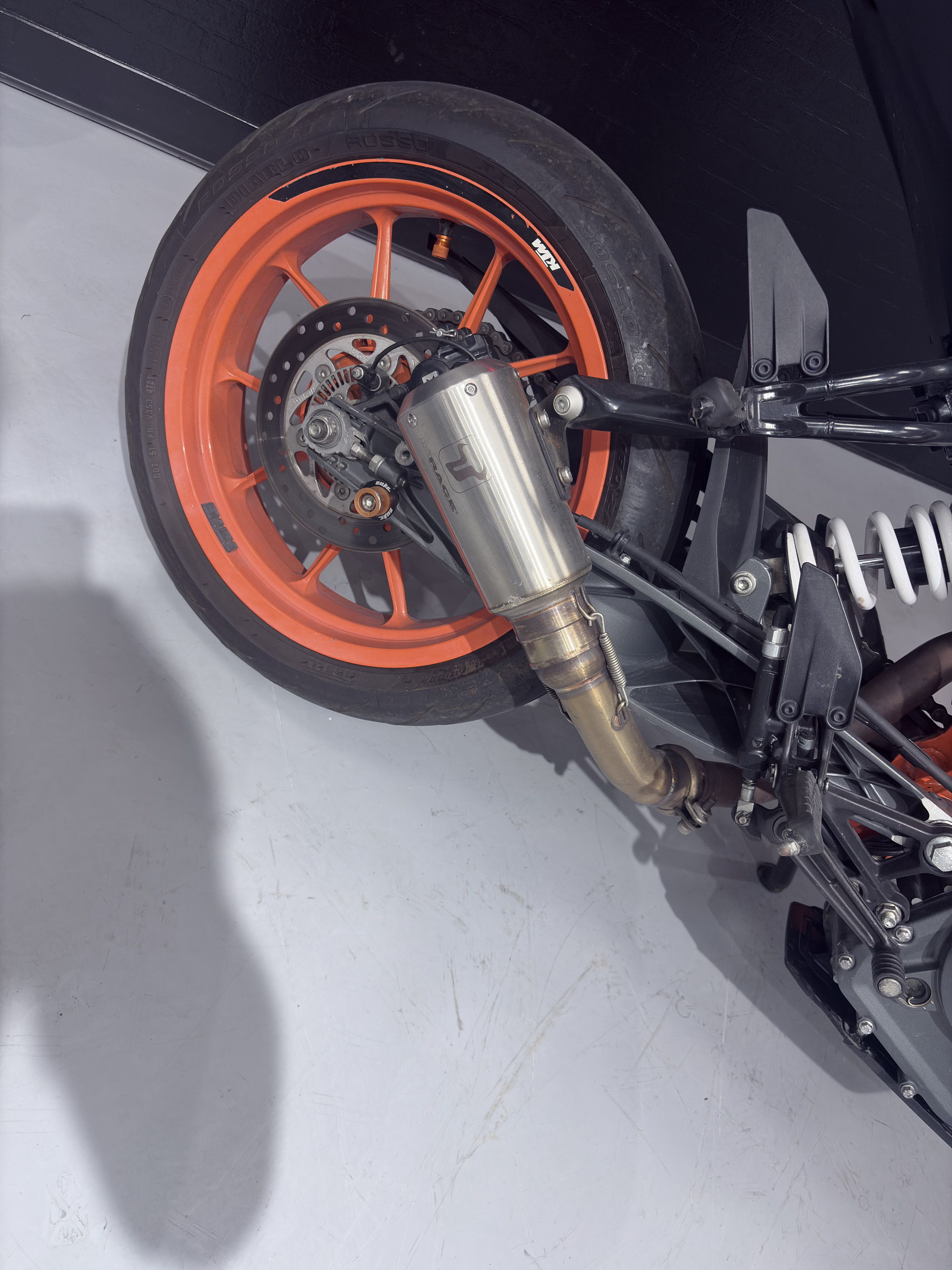 KTM 390 DUKE