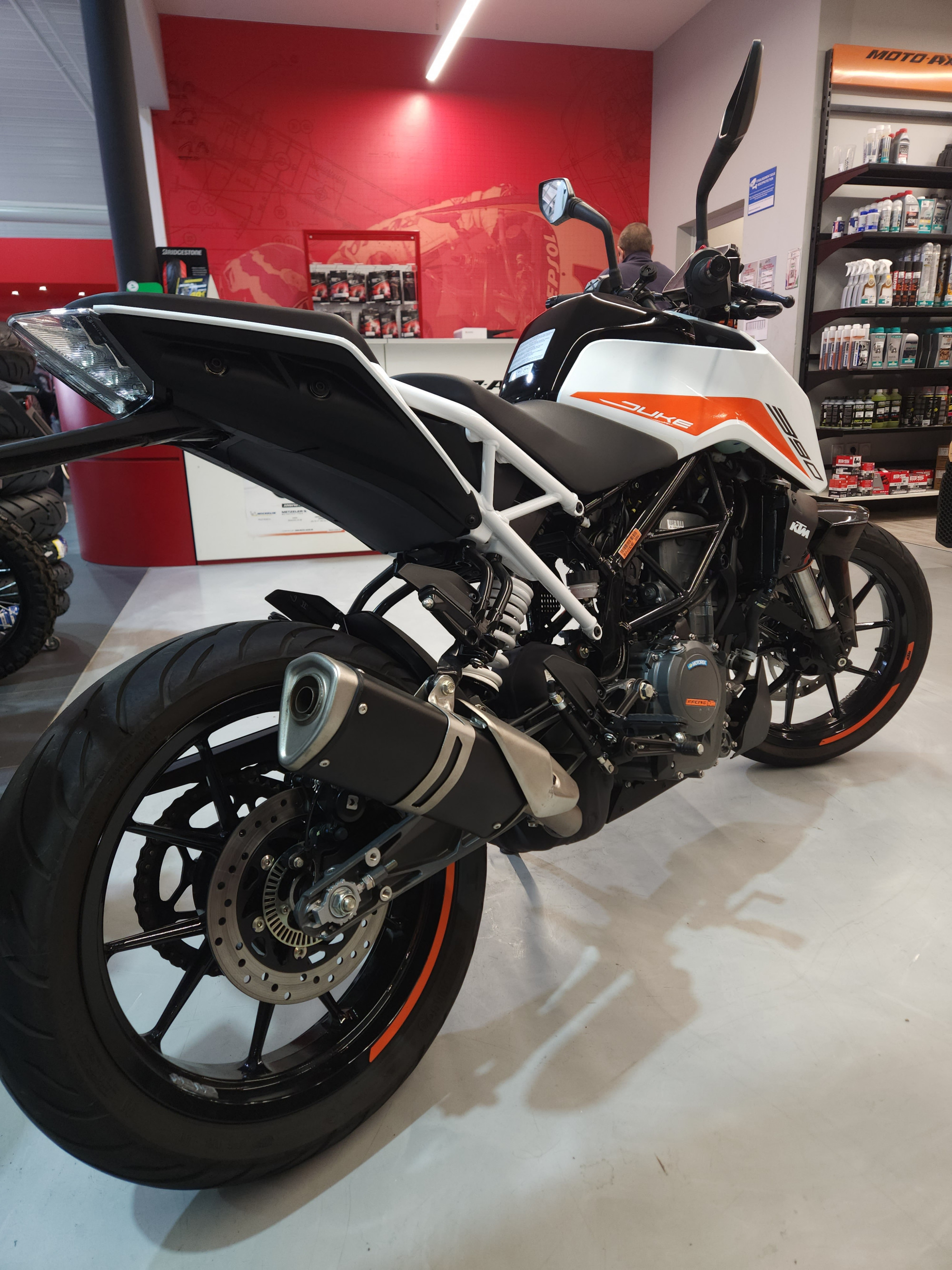 KTM 390 DUKE