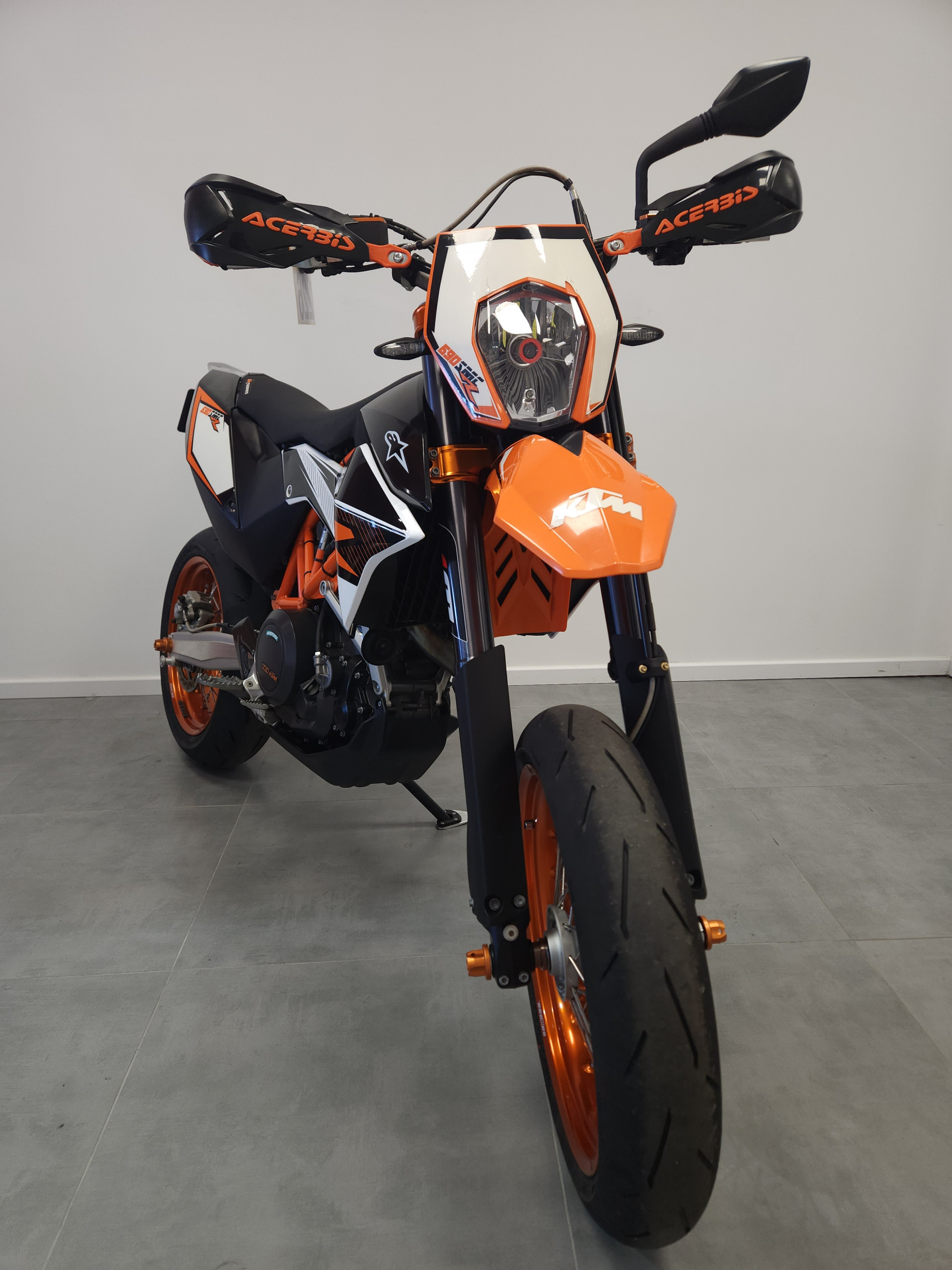 KTM 690 SMC R