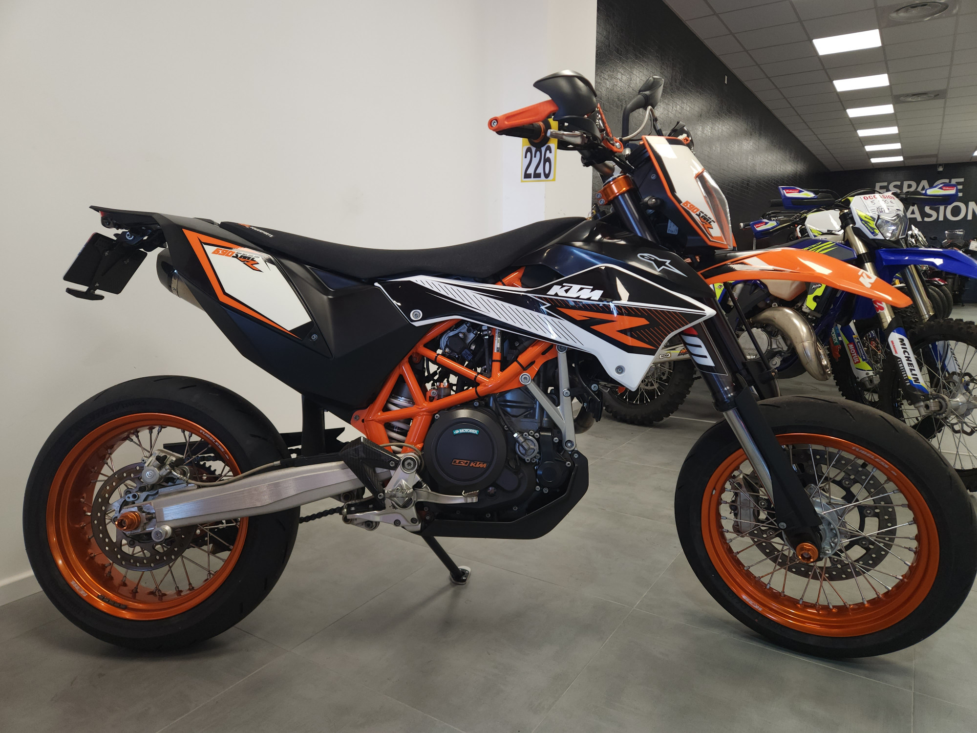 KTM 690 SMC R