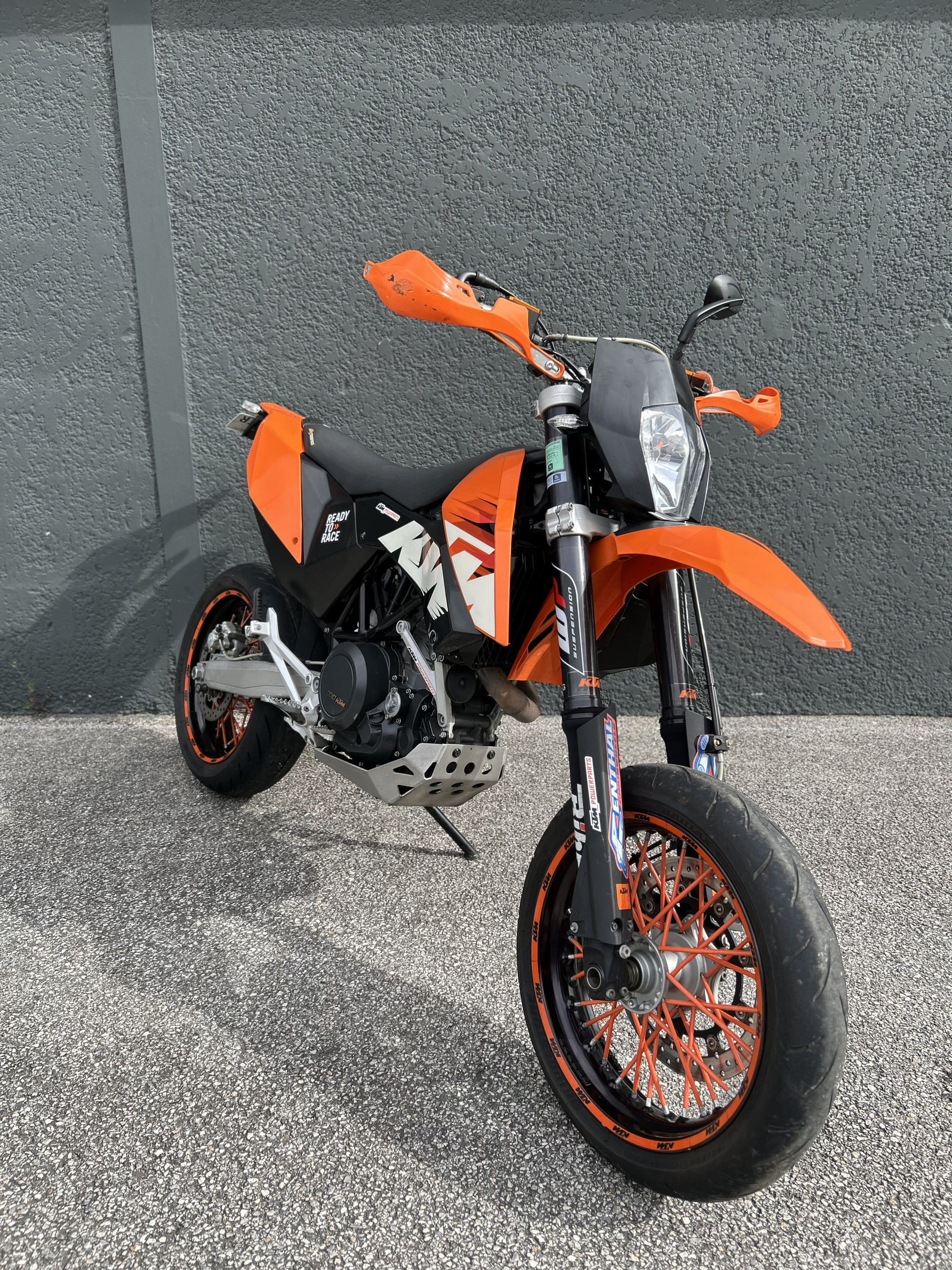 KTM 690 SMC