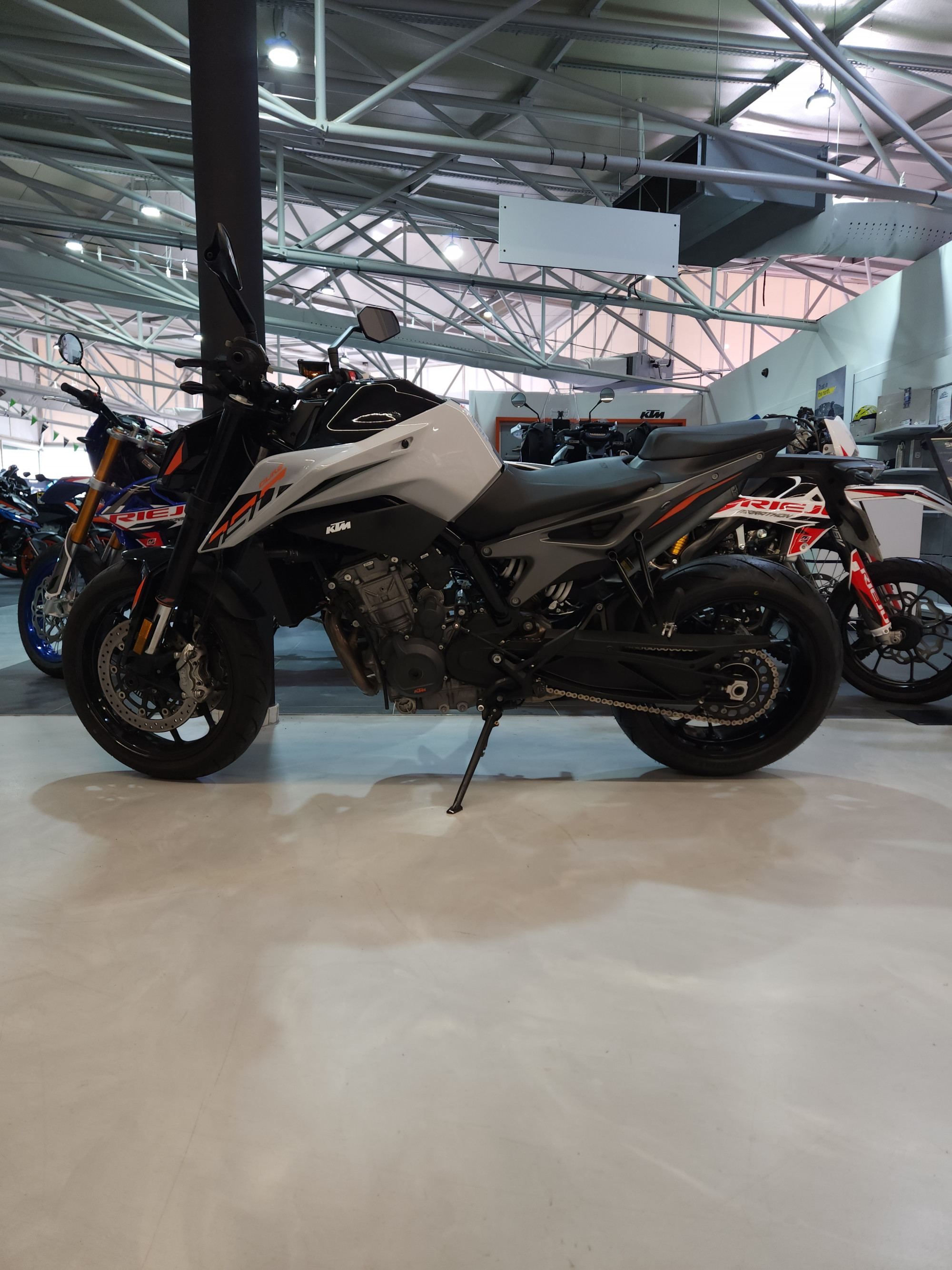 KTM 790 DUKE L