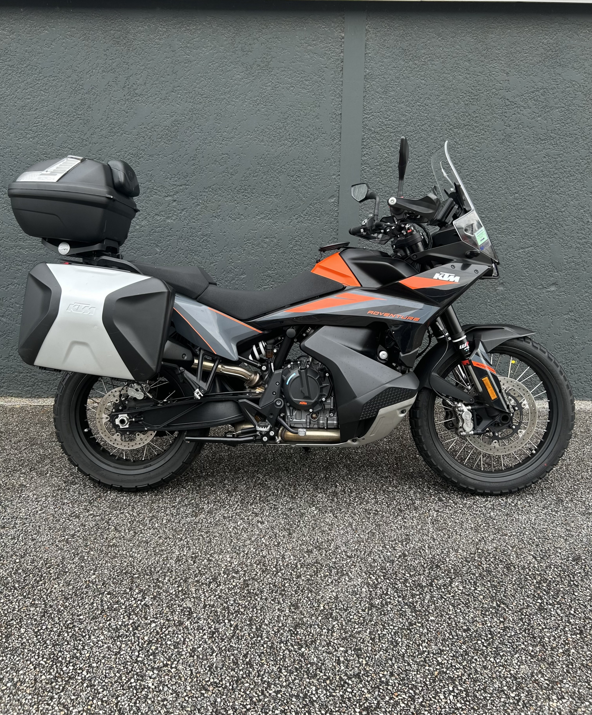 KTM 890 ADVENTURE