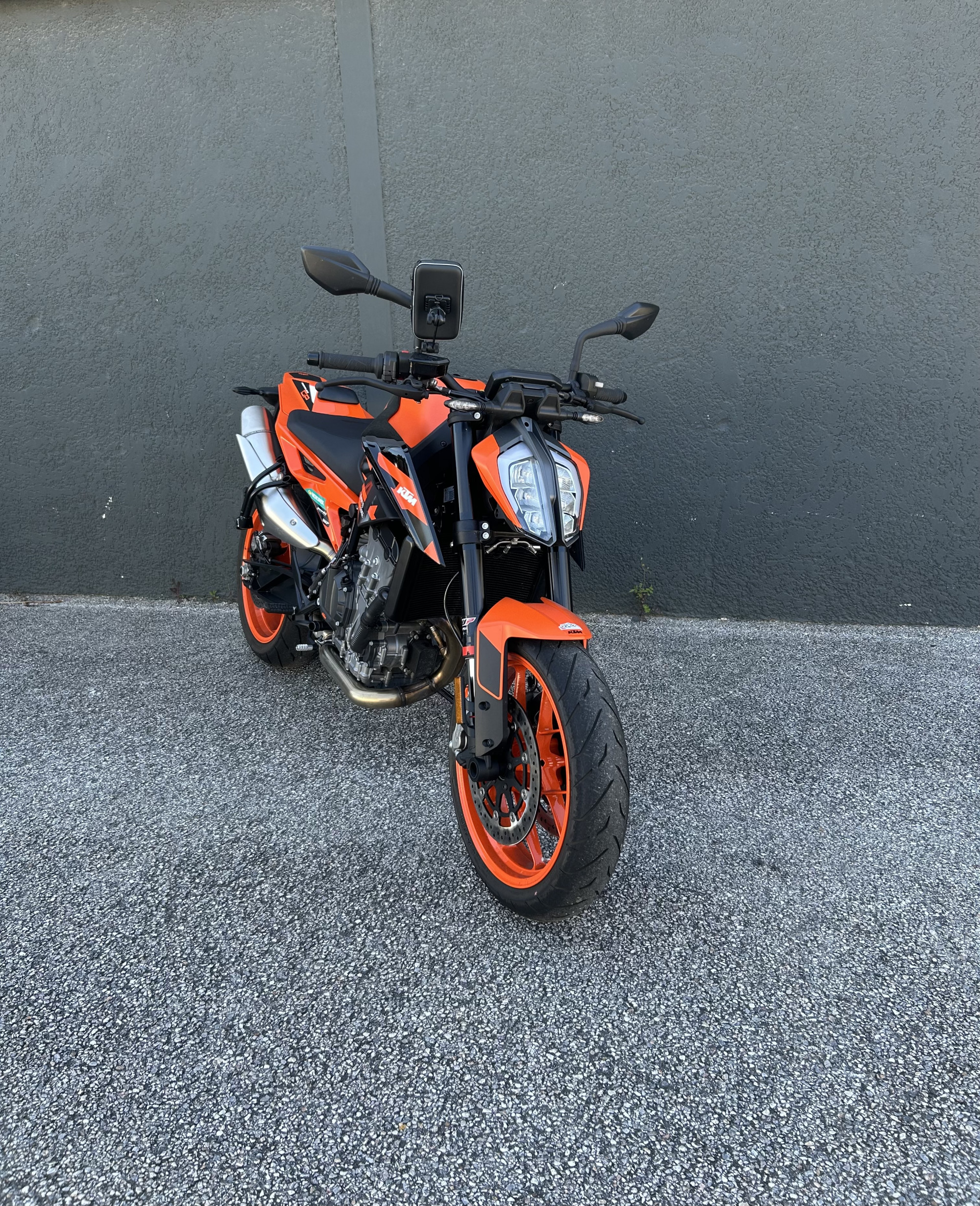 KTM 890 DUKE GP