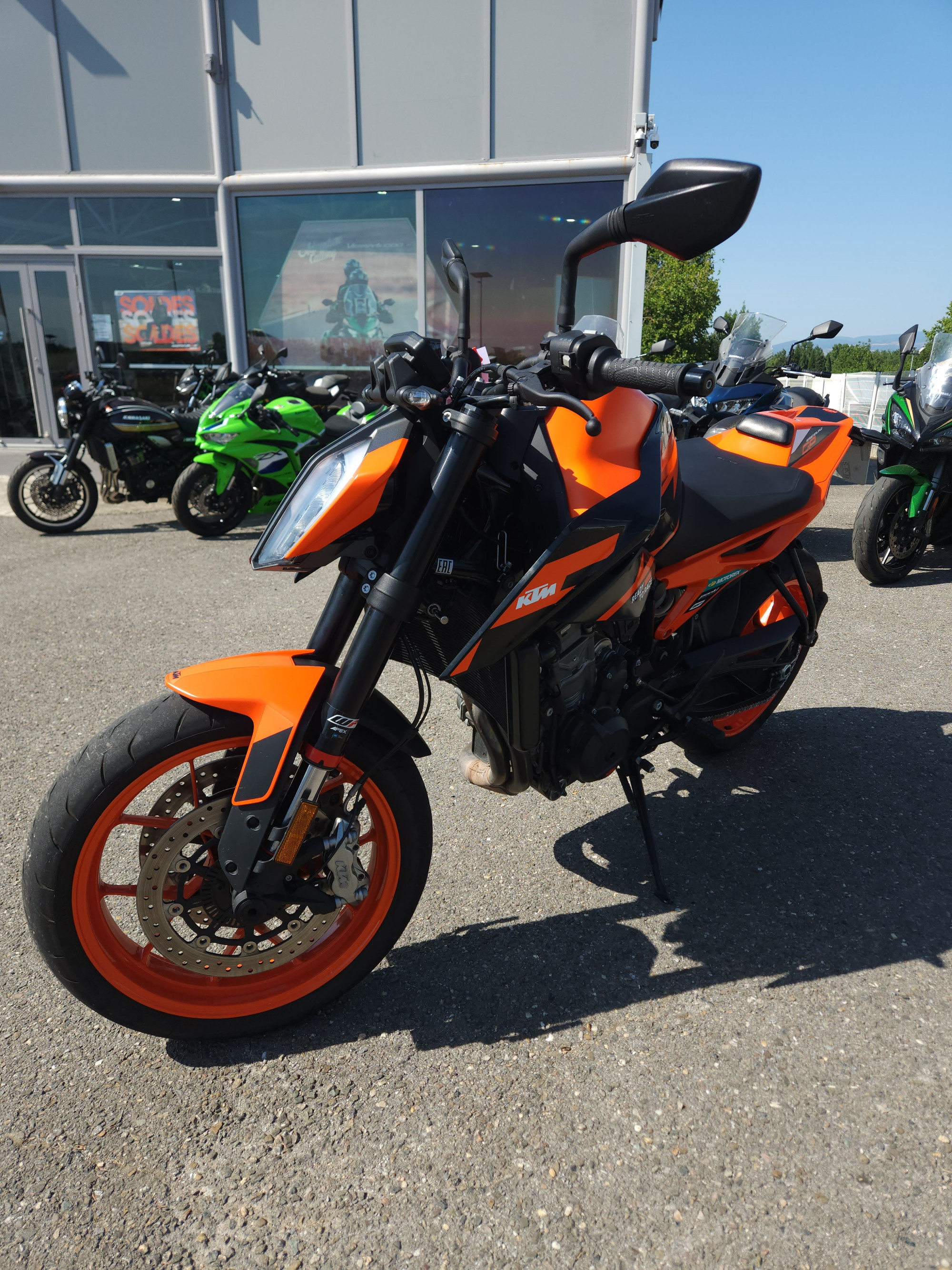 KTM 890 DUKE GP