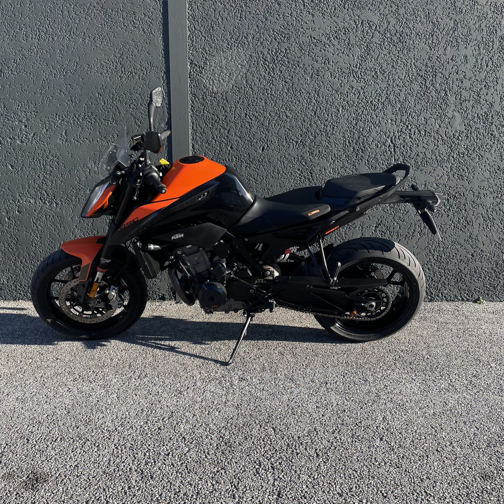 KTM 890 DUKE