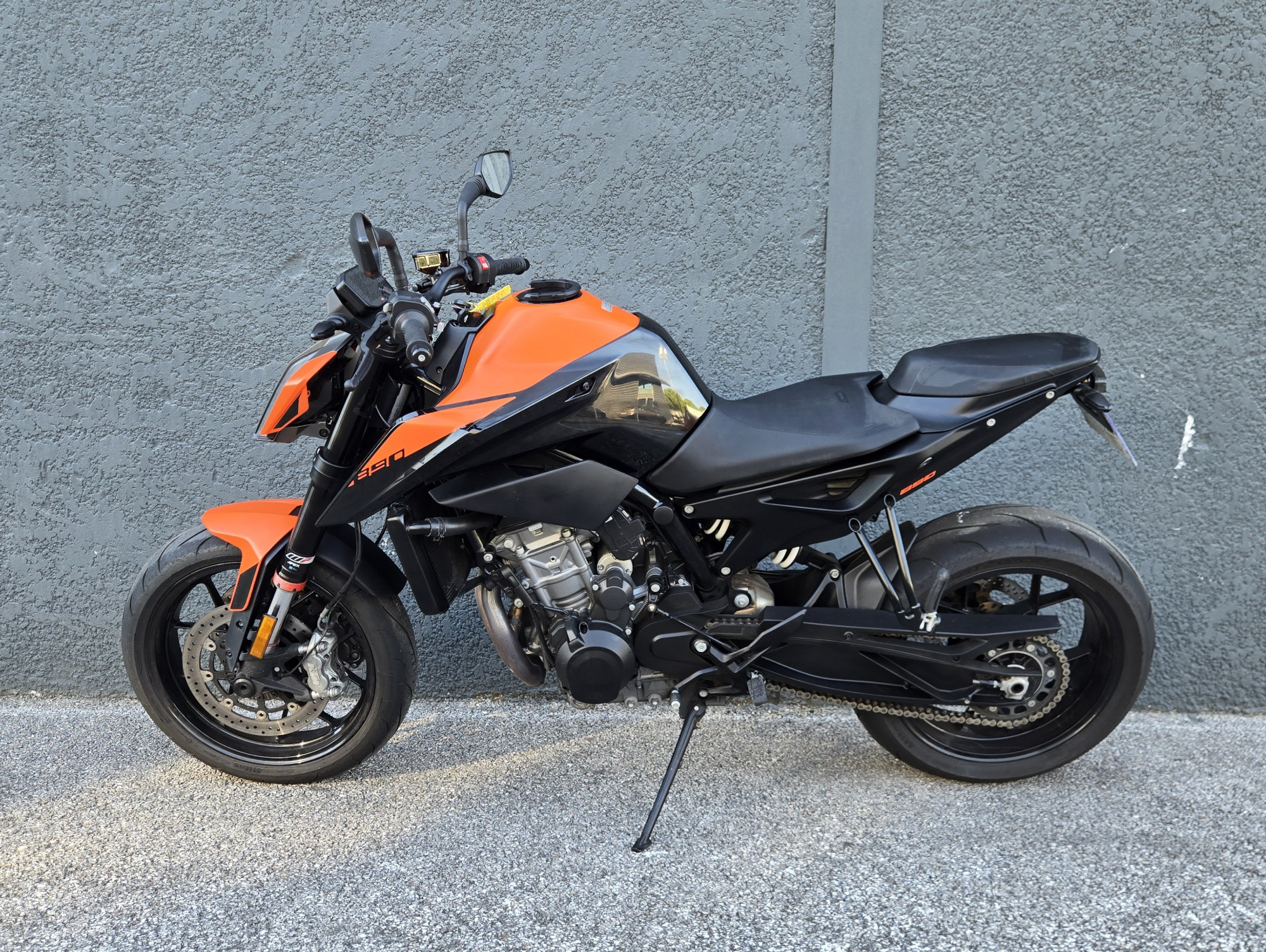KTM 890 DUKE