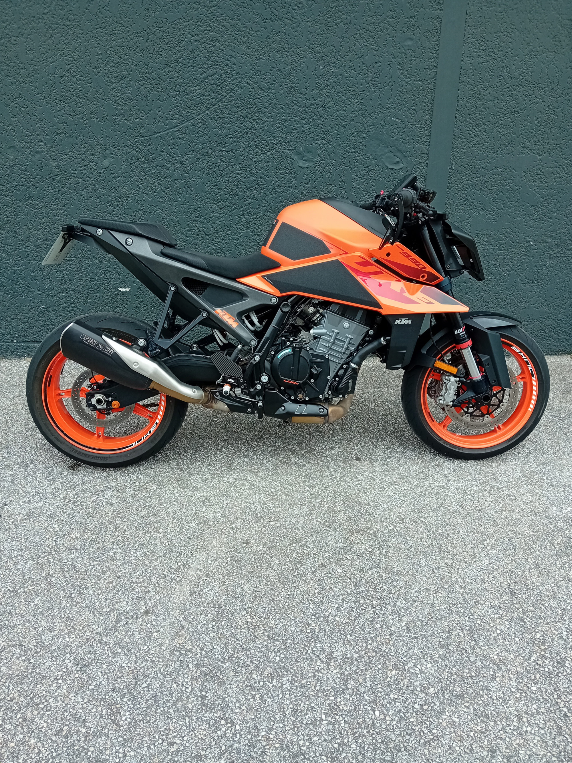 KTM 990 DUKE
