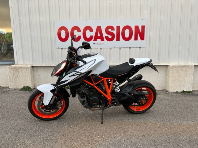 KTM KTM 1290 SUPERDUKE R