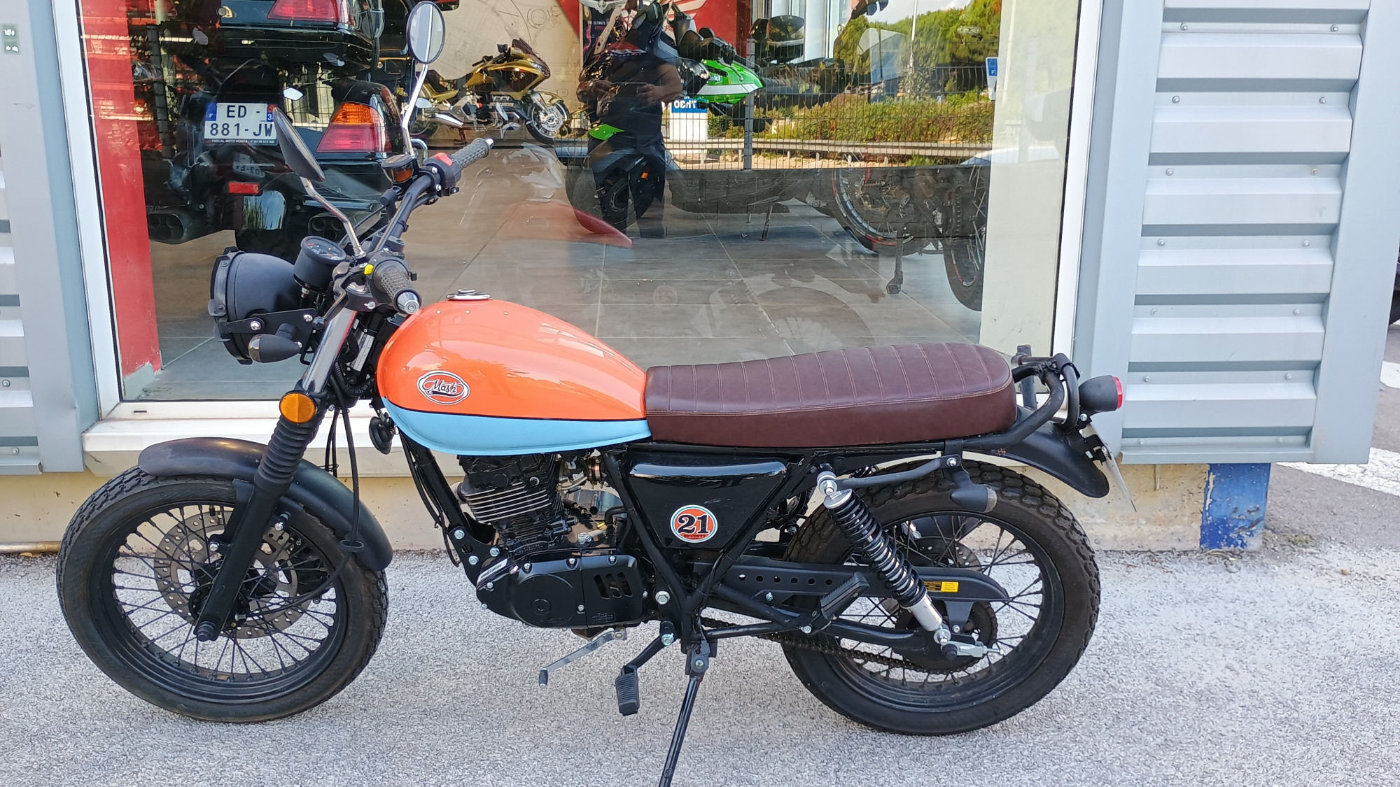 MASH SEVENTY FIVE125