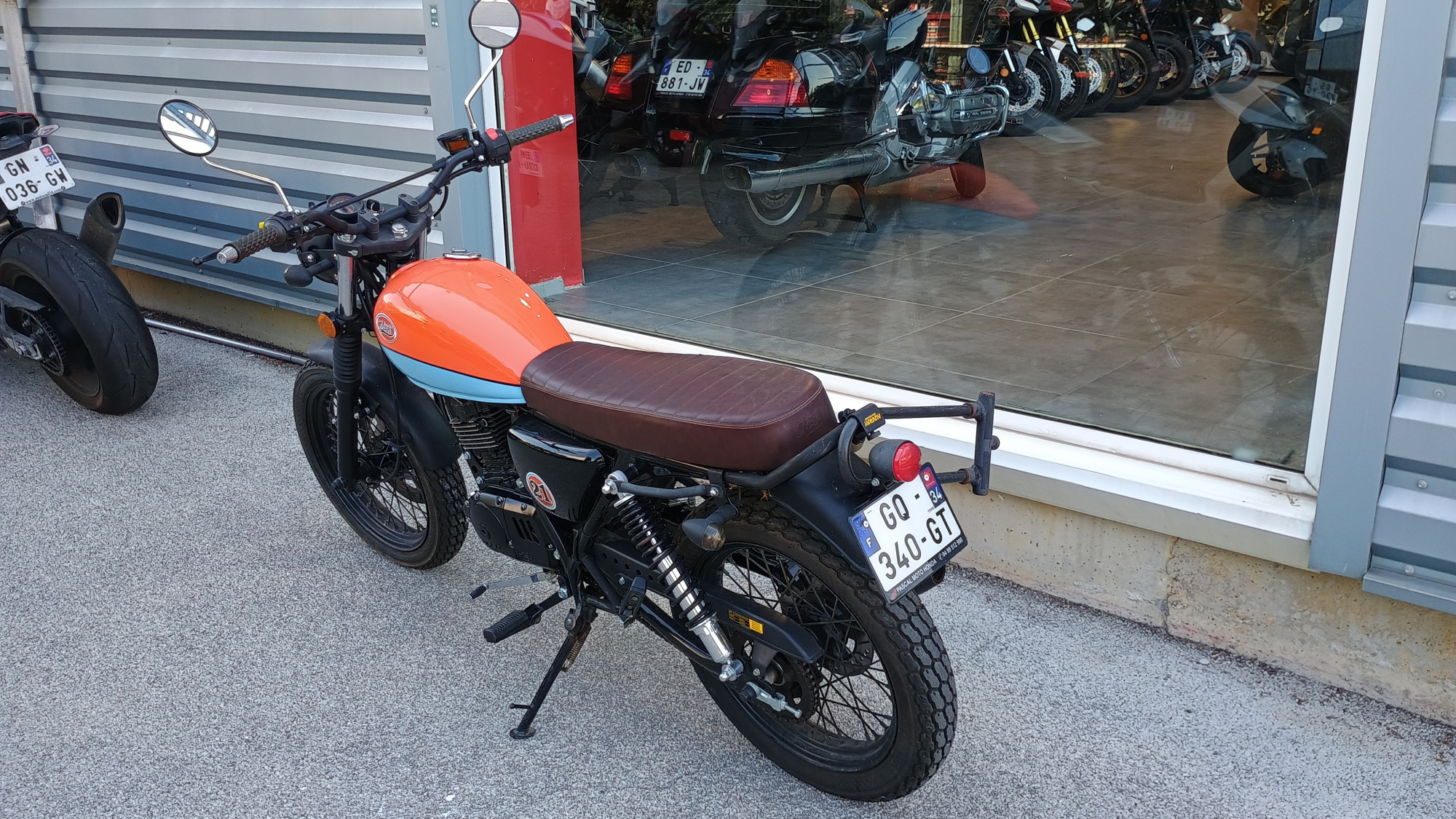 MASH SEVENTY FIVE125