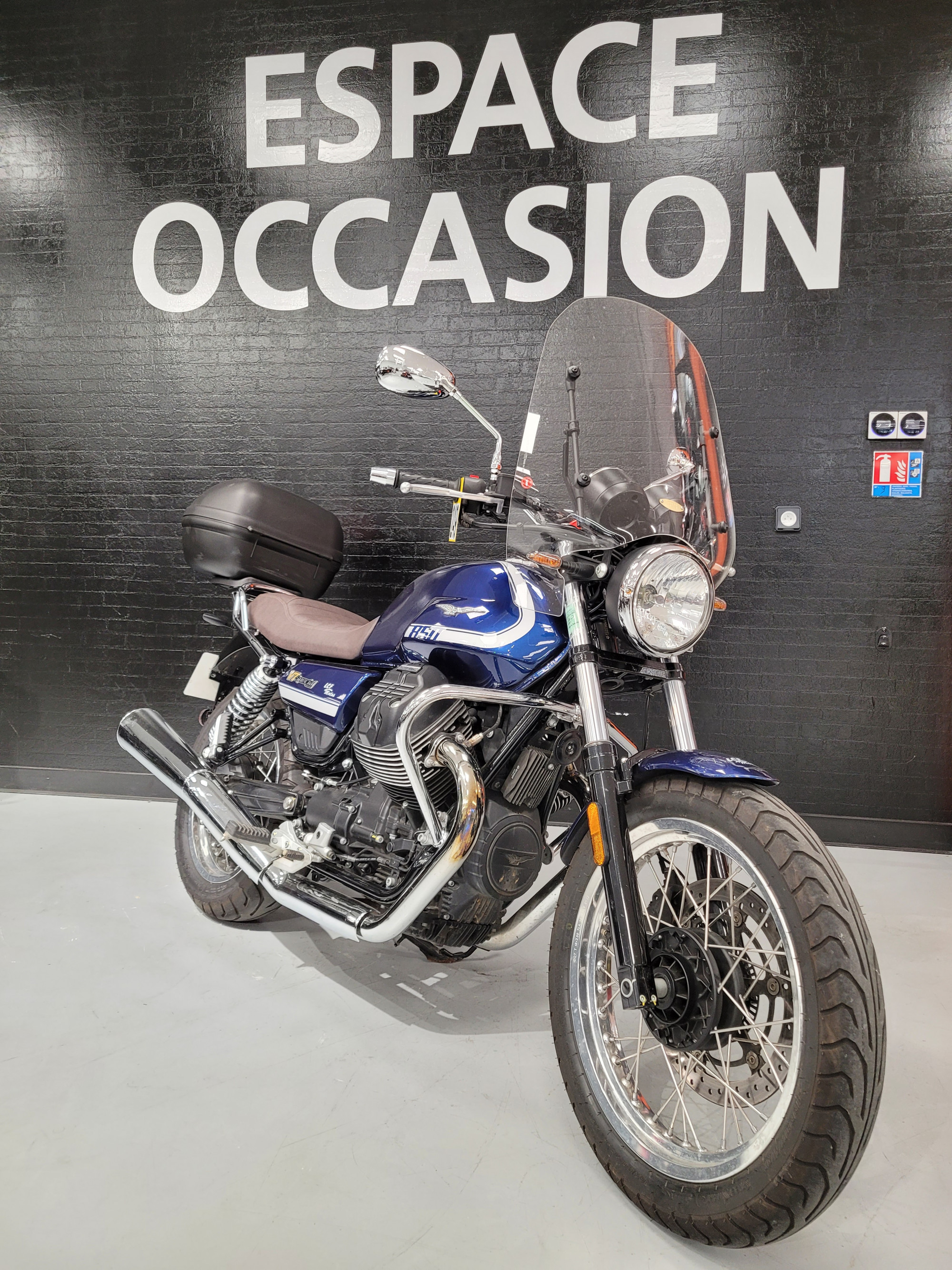 MOTO GUZZI V7 SPECIAL