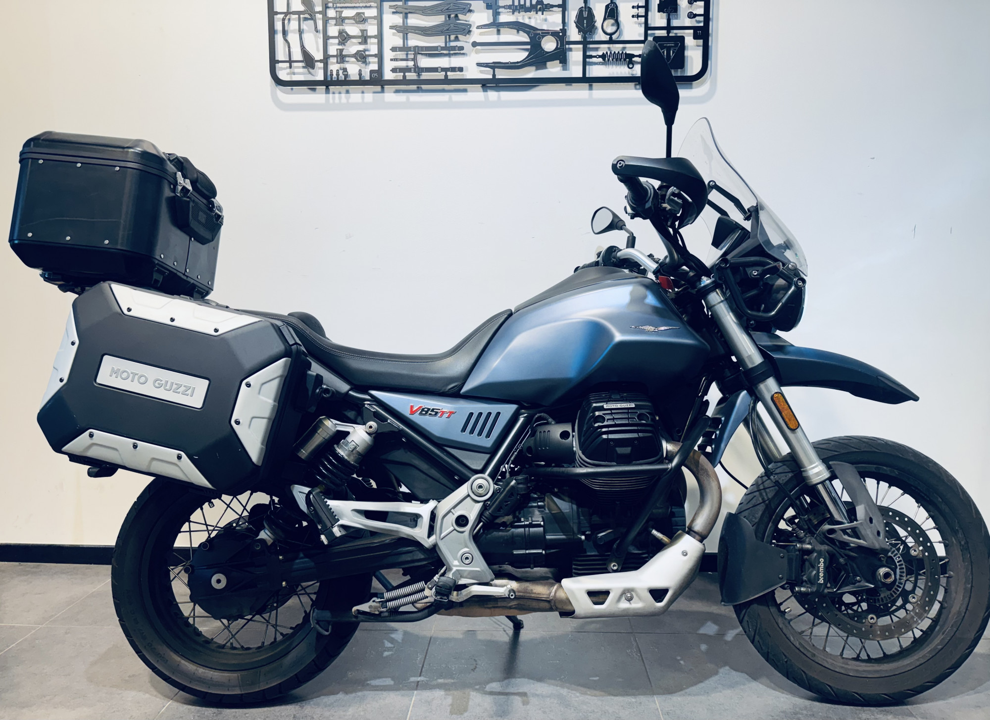 MOTO GUZZI V85 TT 850