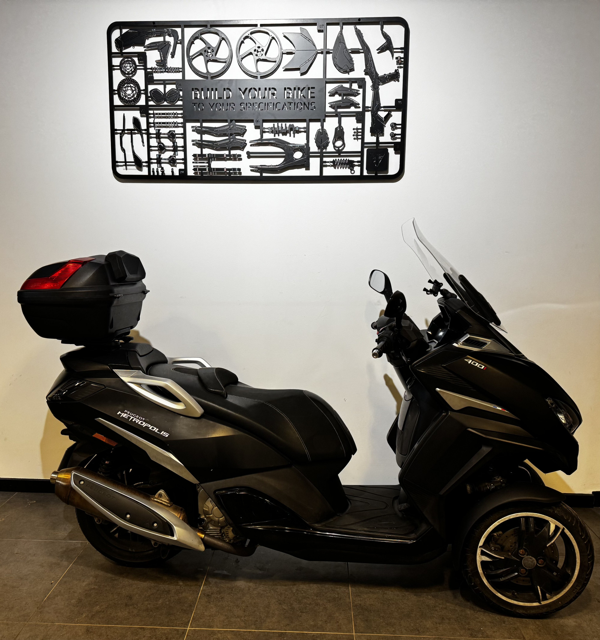 PEUGEOT METROPOLIS 400