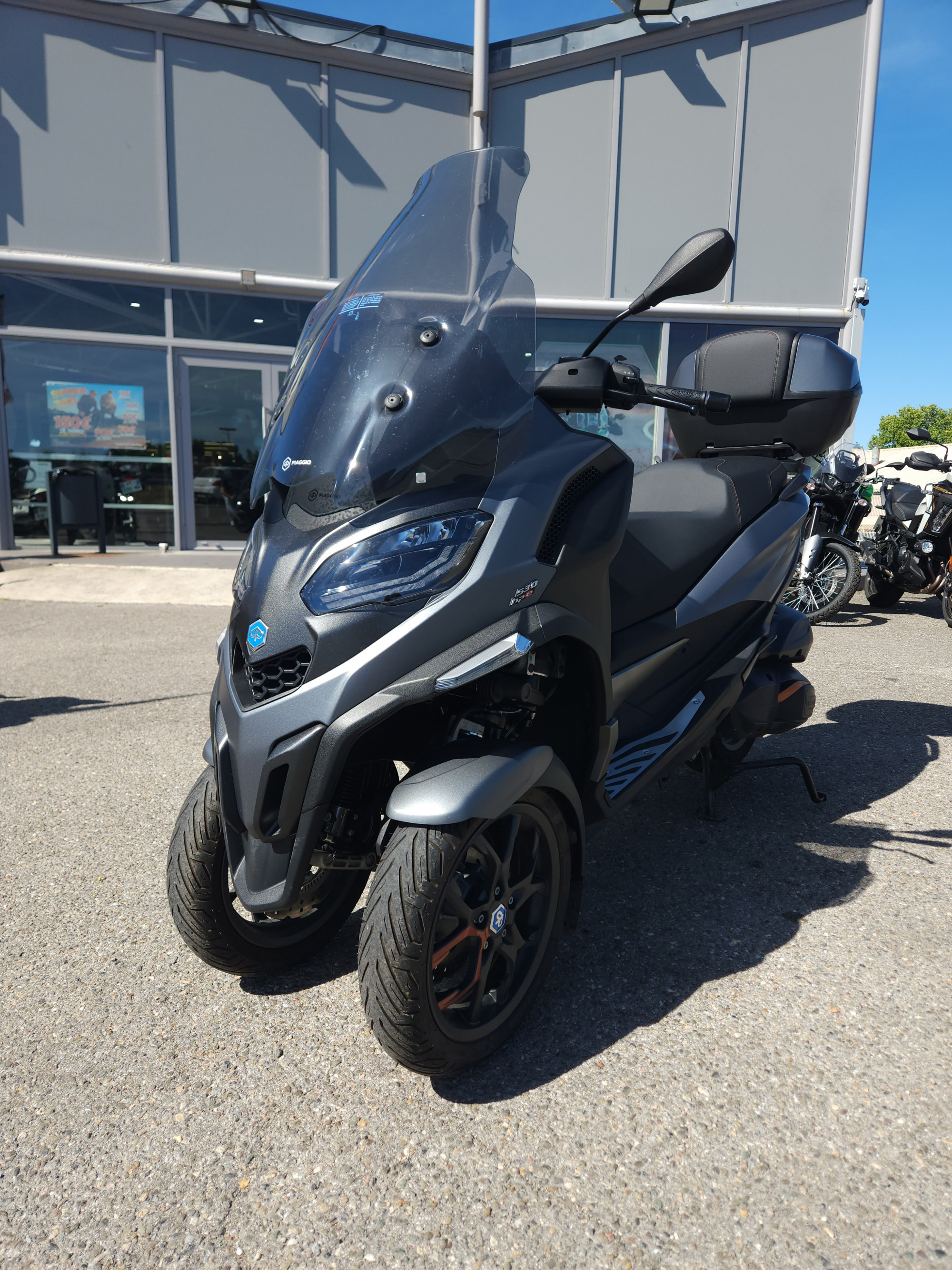 PIAGGIO MP3 530 HPE EXCLUSIVE